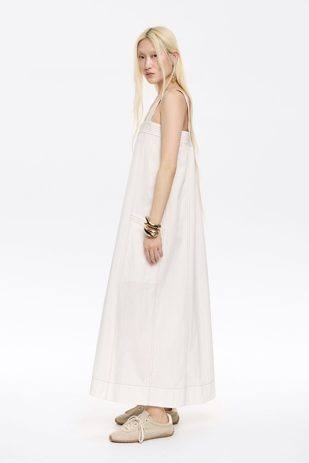 White strappy dress with stitching