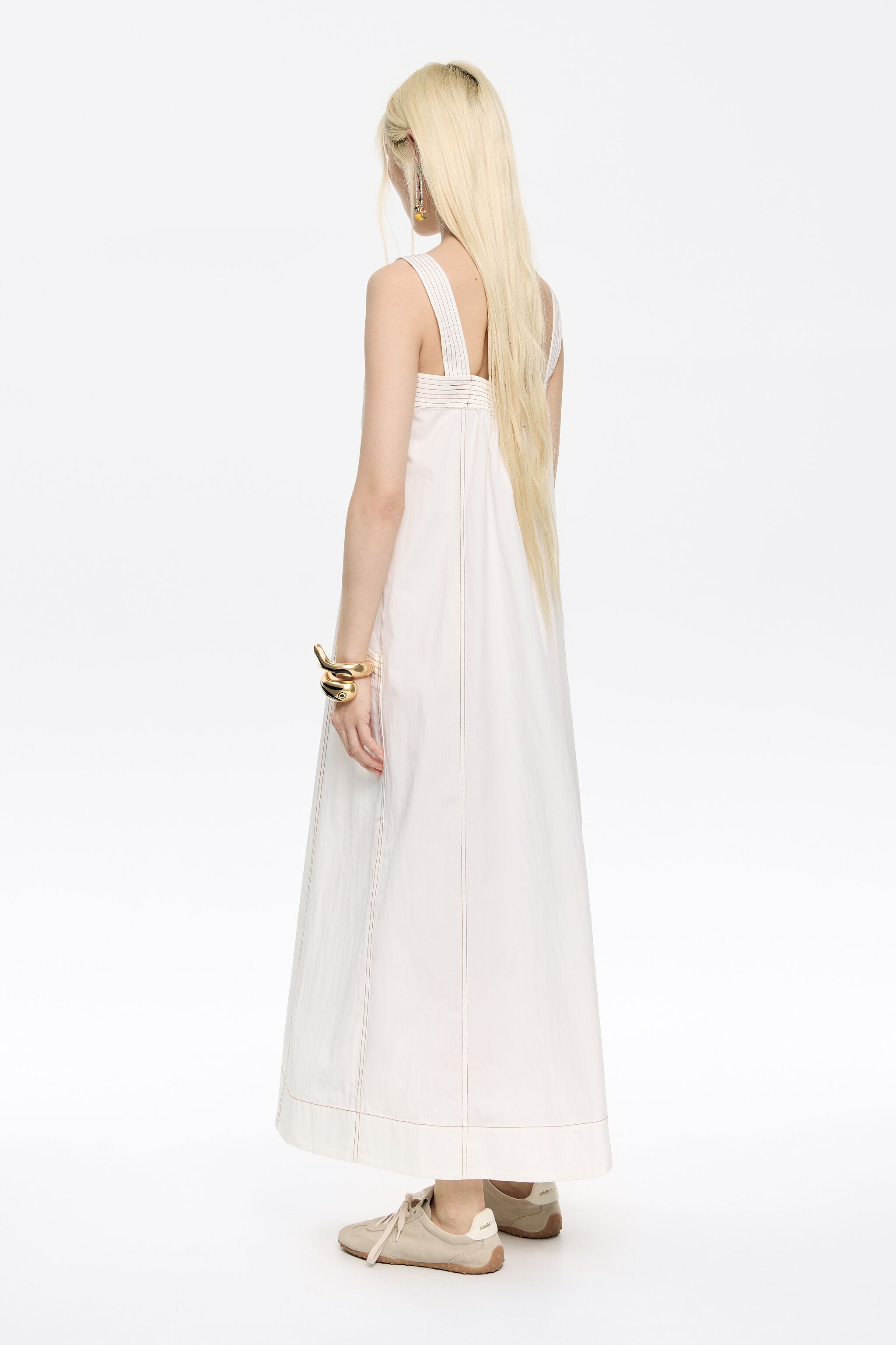 White strappy dress with stitching