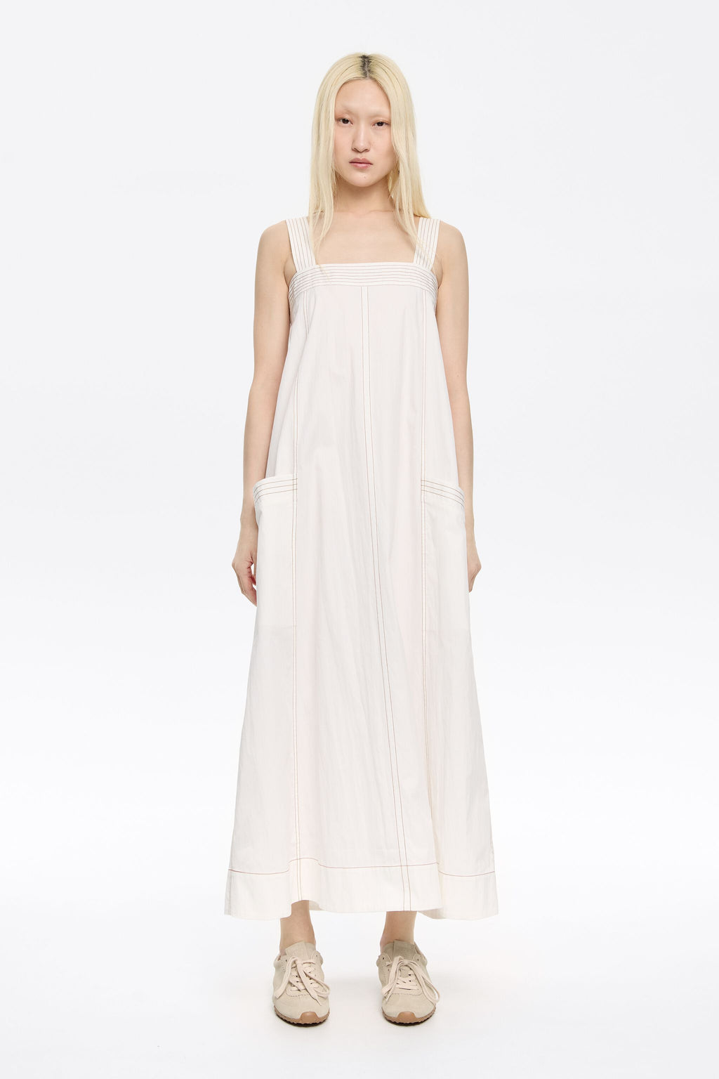 White strappy dress with stitching