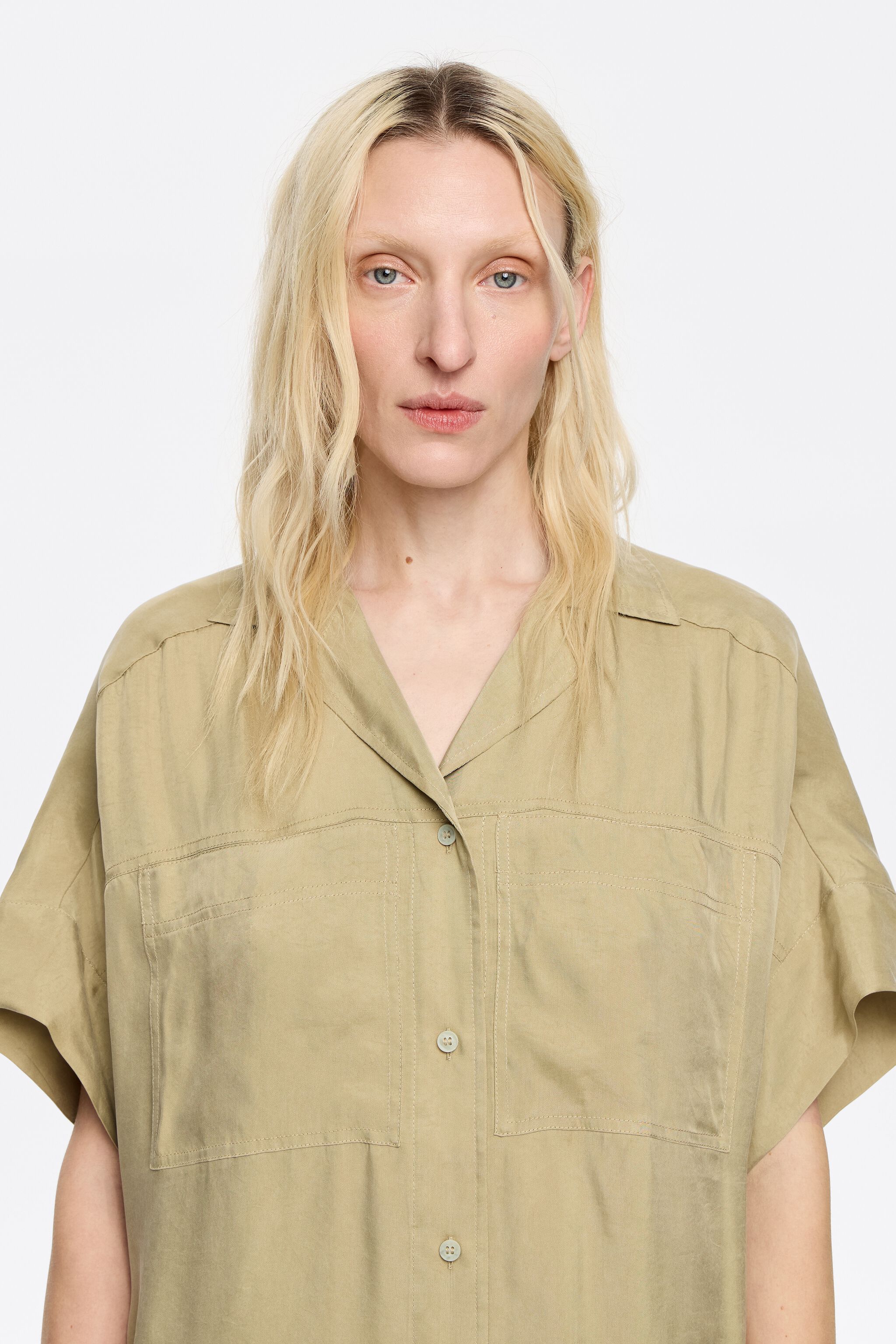 Short light khaki oversize dress