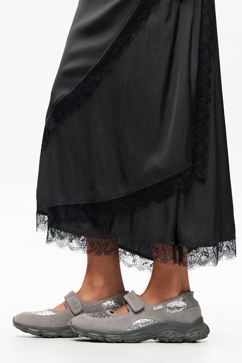 Gray octopus Mary-Jane runner ballerina