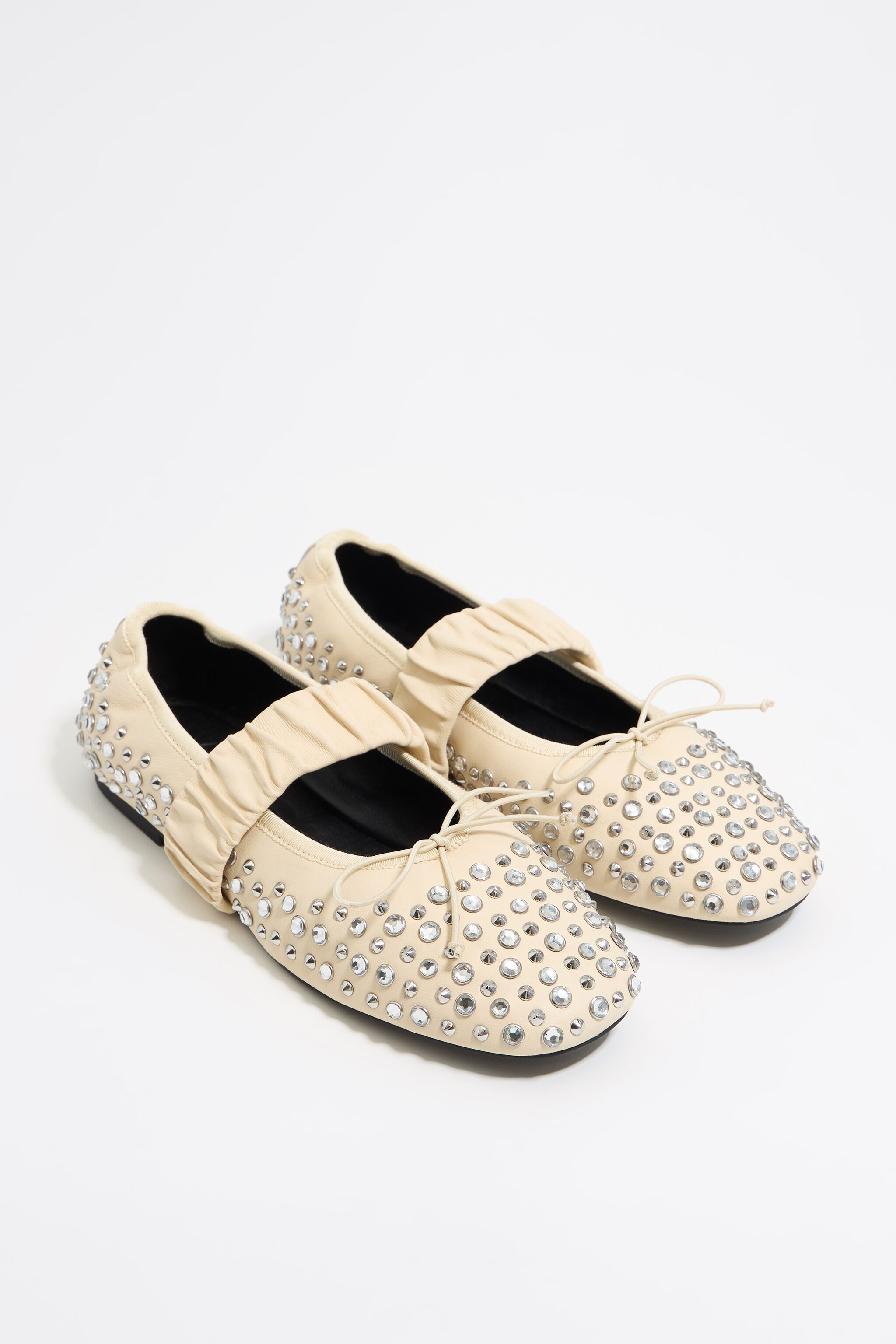 Studded ivory leather ballerina