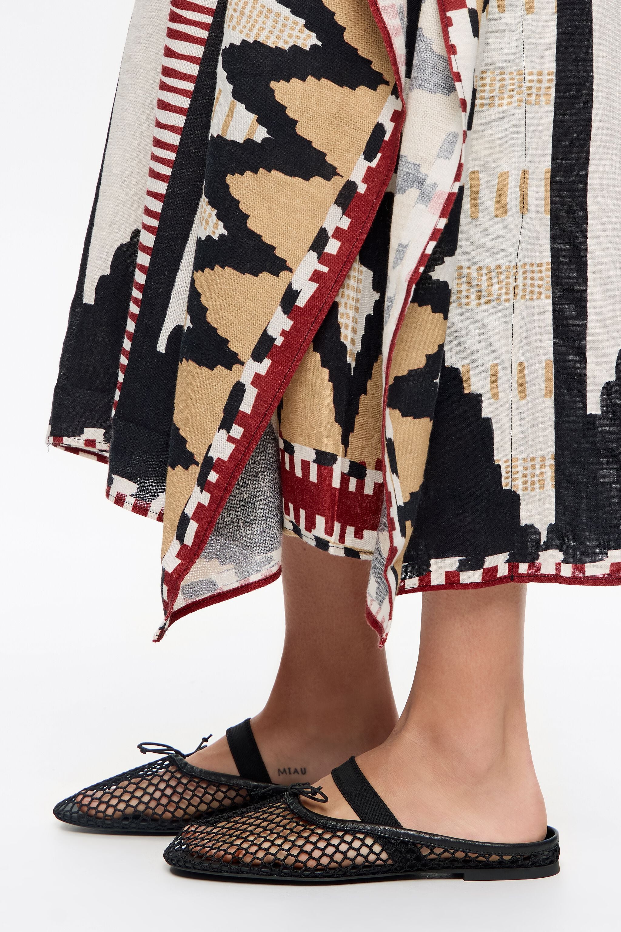 Black mesh slingback ballerina