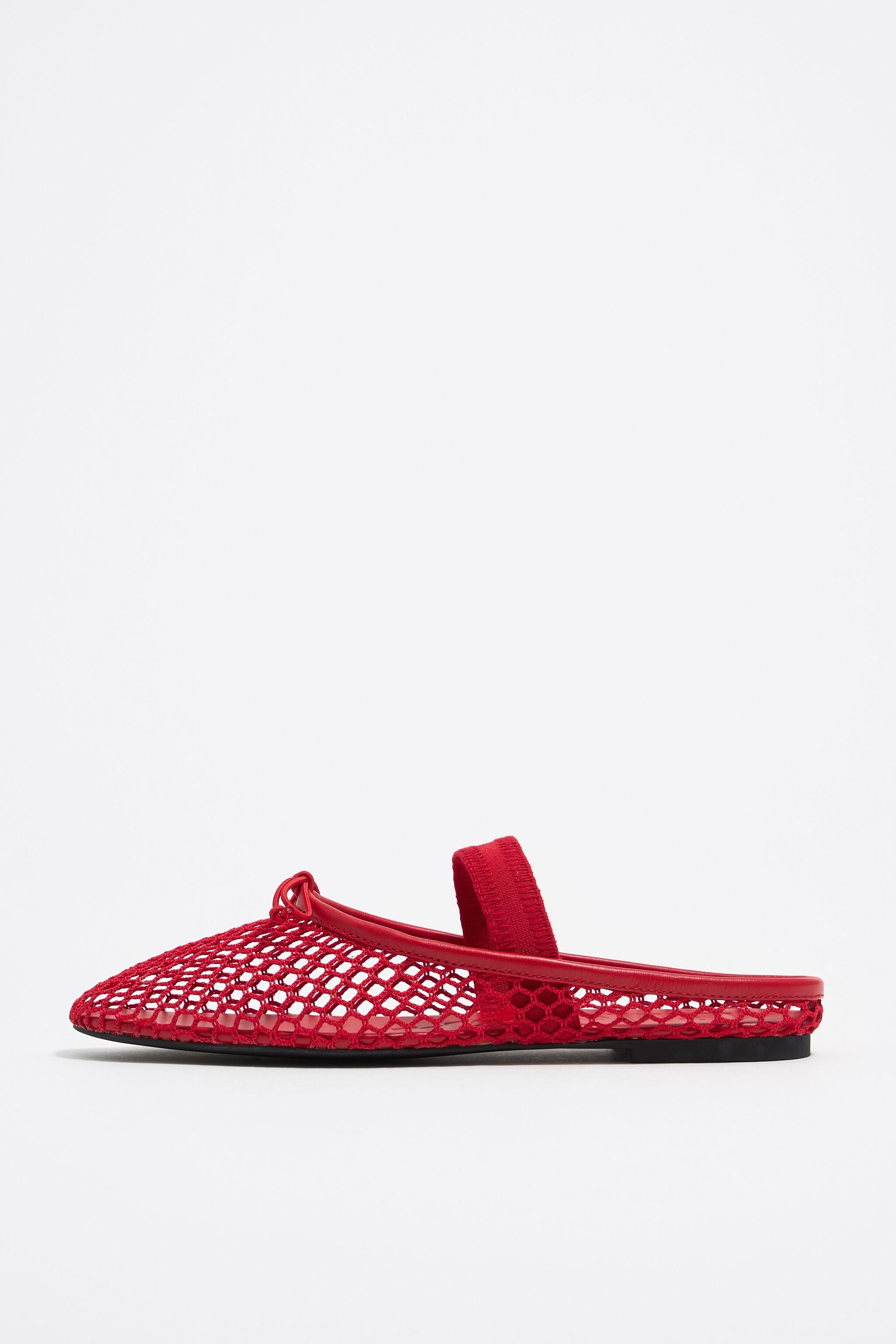 Red mesh slingback ballerina