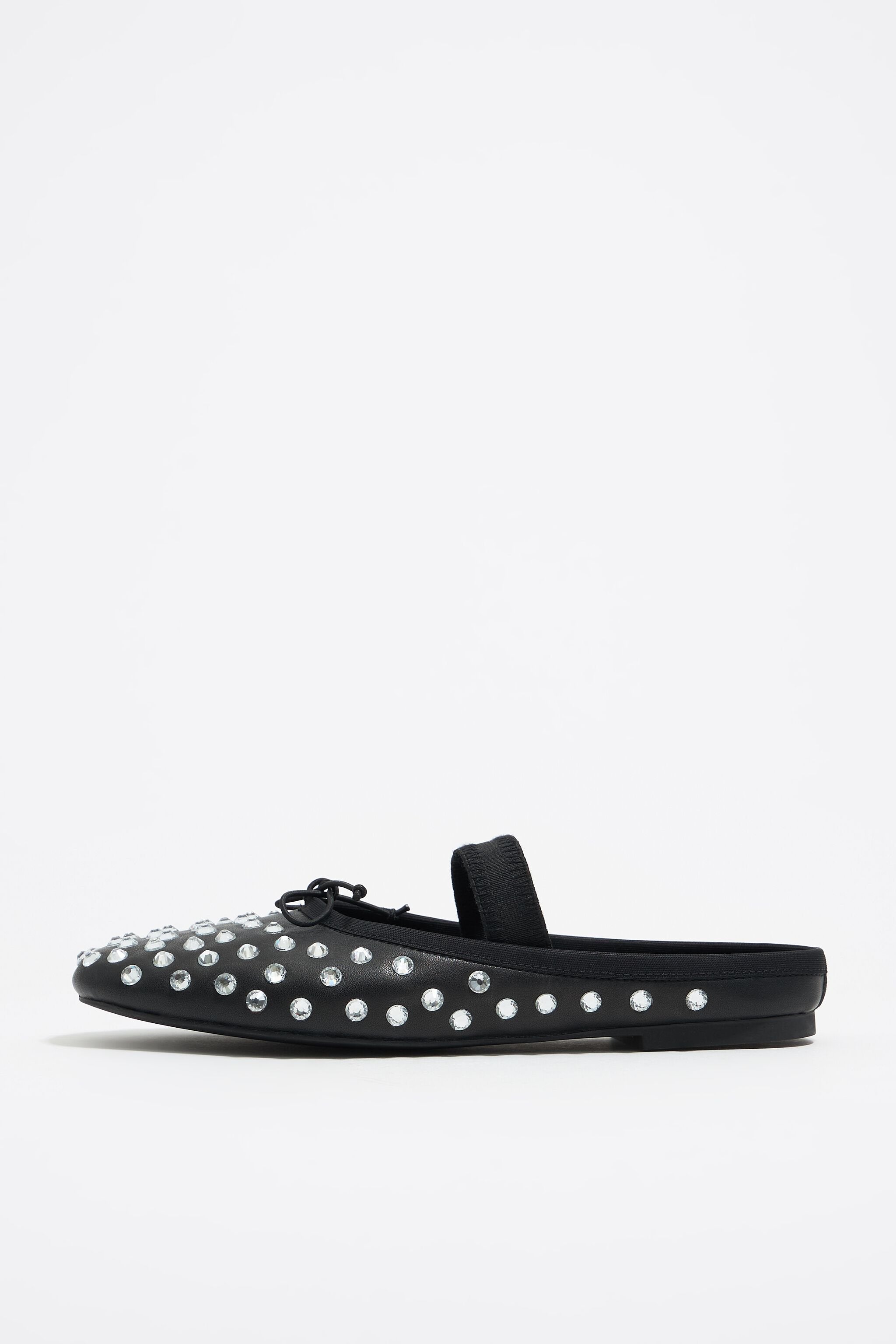 Black leather and crystals slingback ballerina