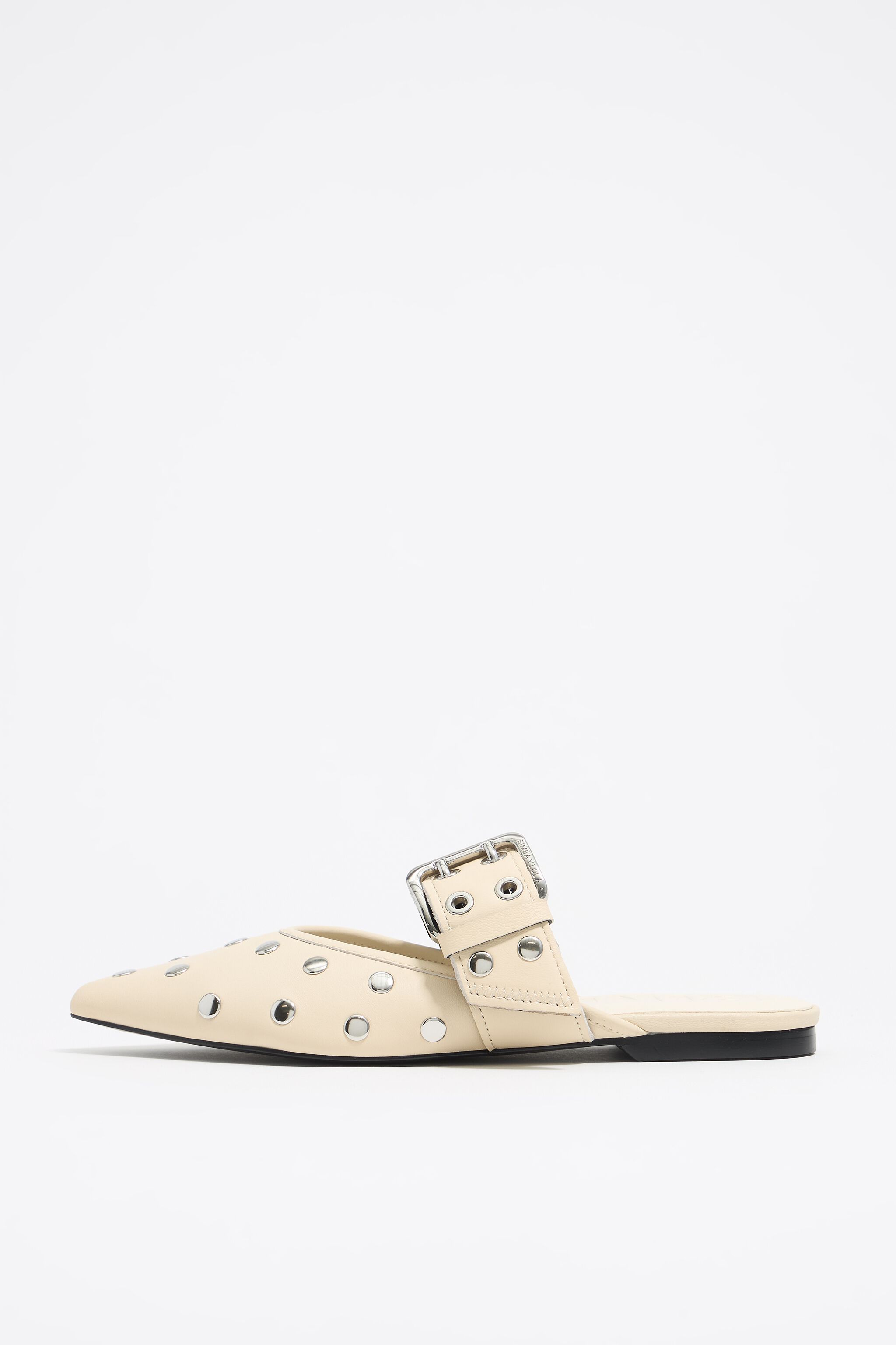 White leather slingback ballerina with studs