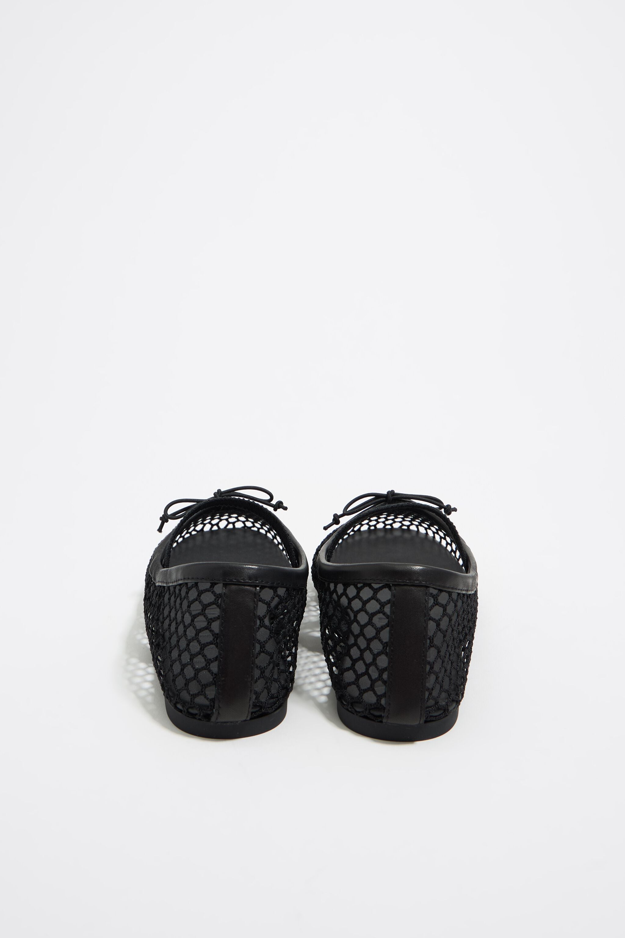 Black mesh ballerina