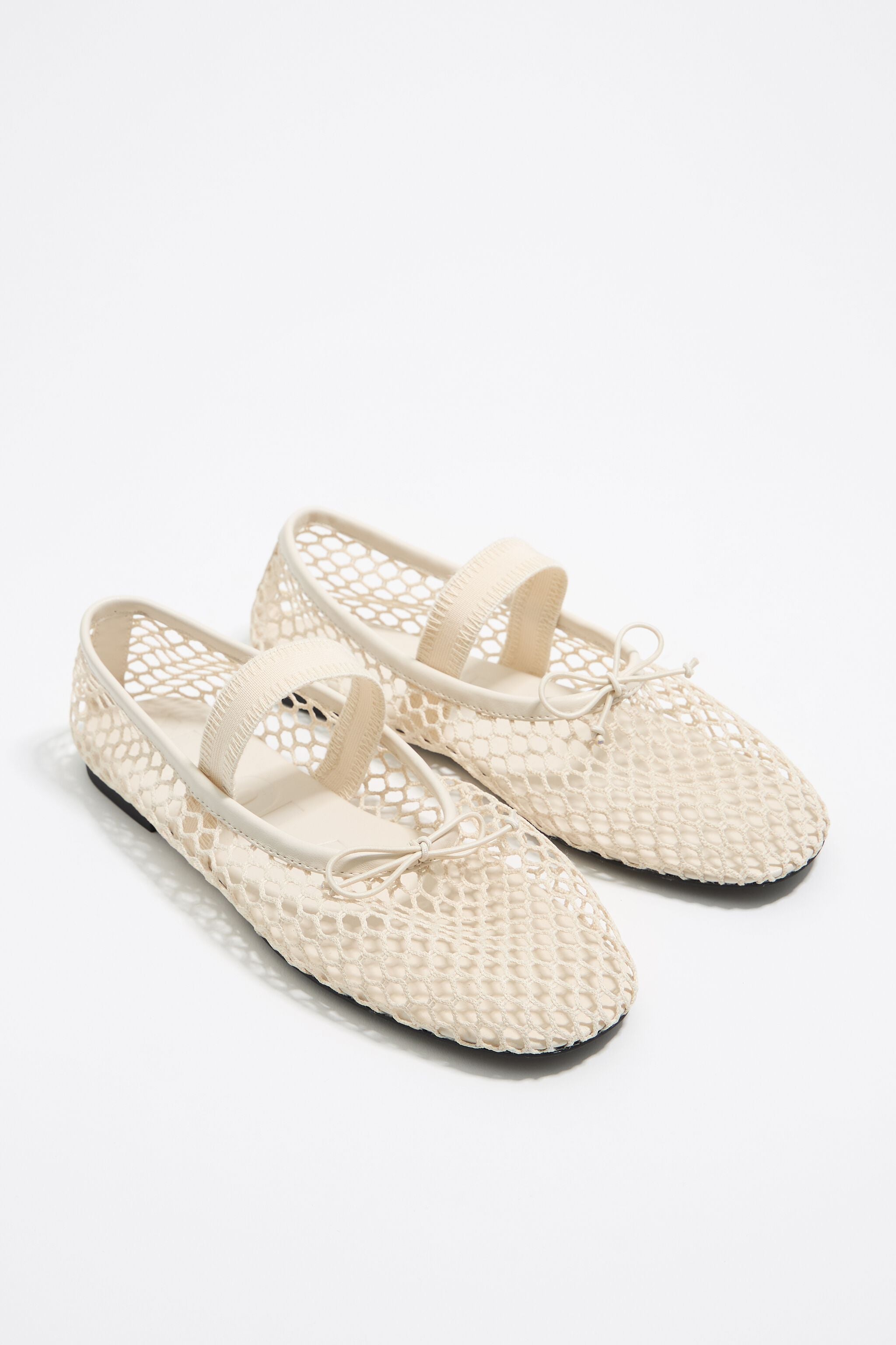 White mesh ballerina
