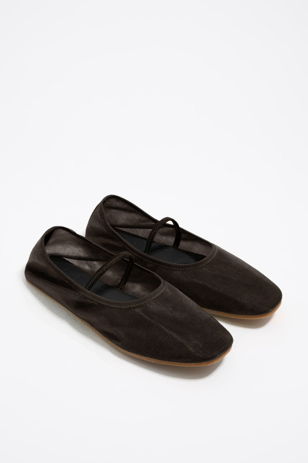 Chocolate mesh elastic strap ballerina