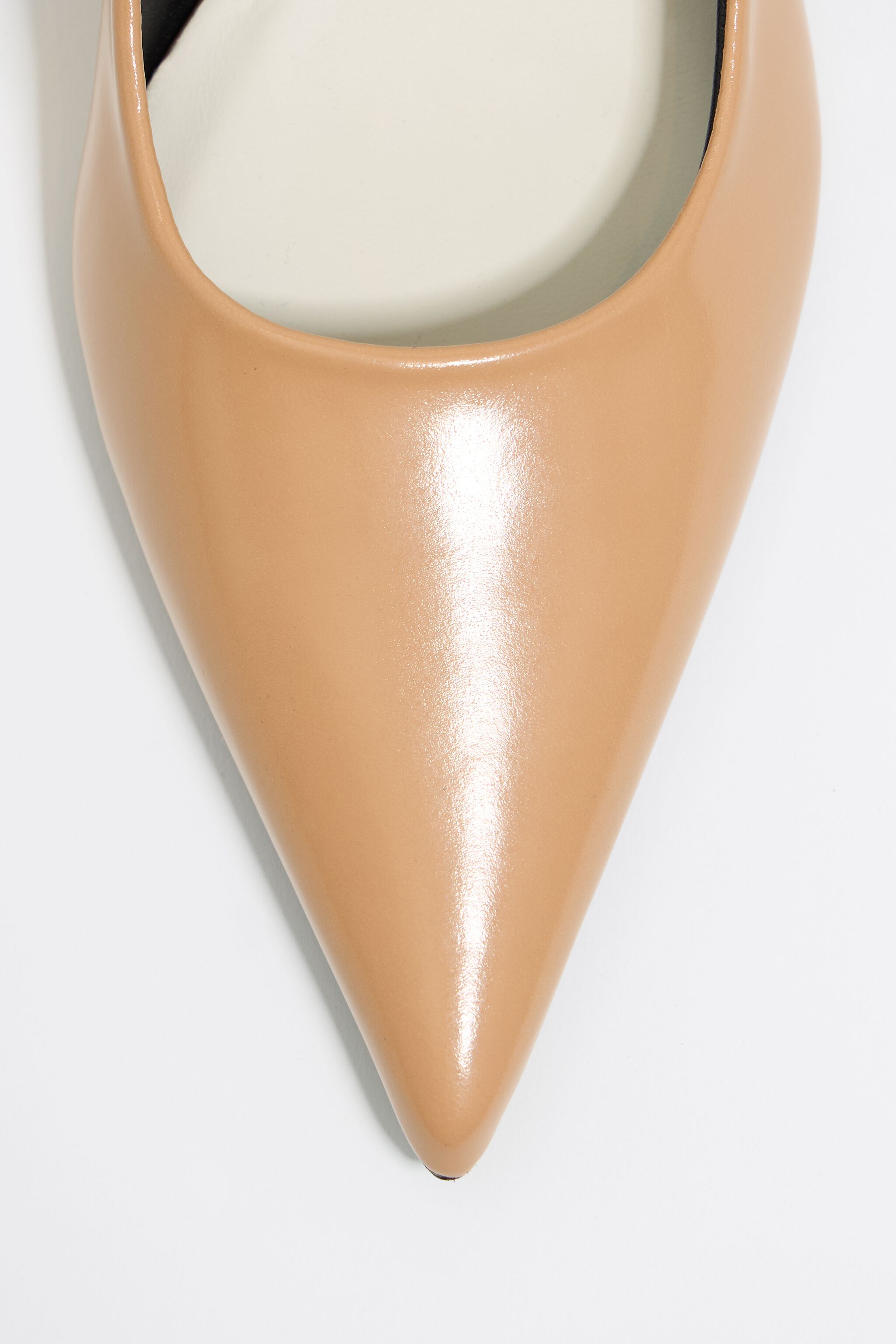 Almond leather slingback court shoe