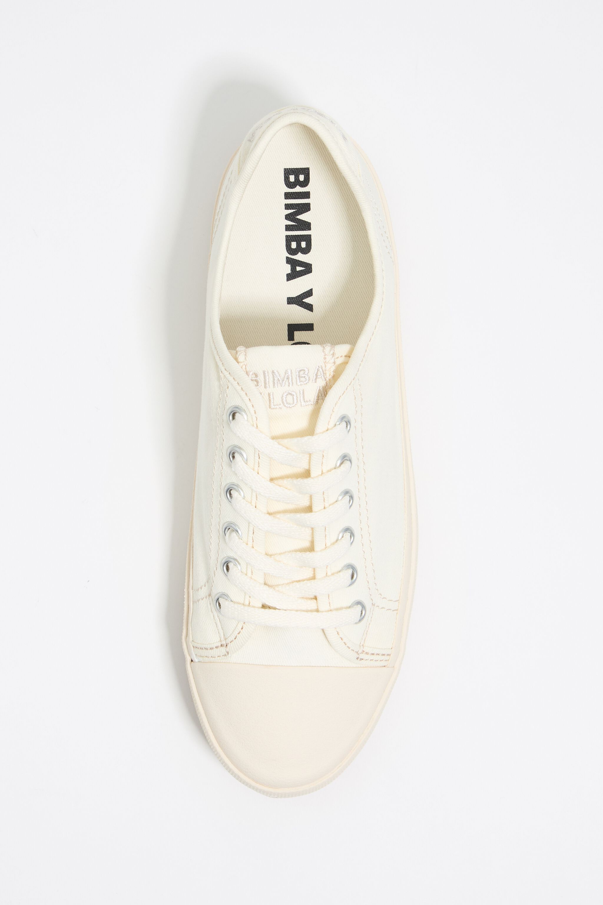 White canvas vulcanized sneaker