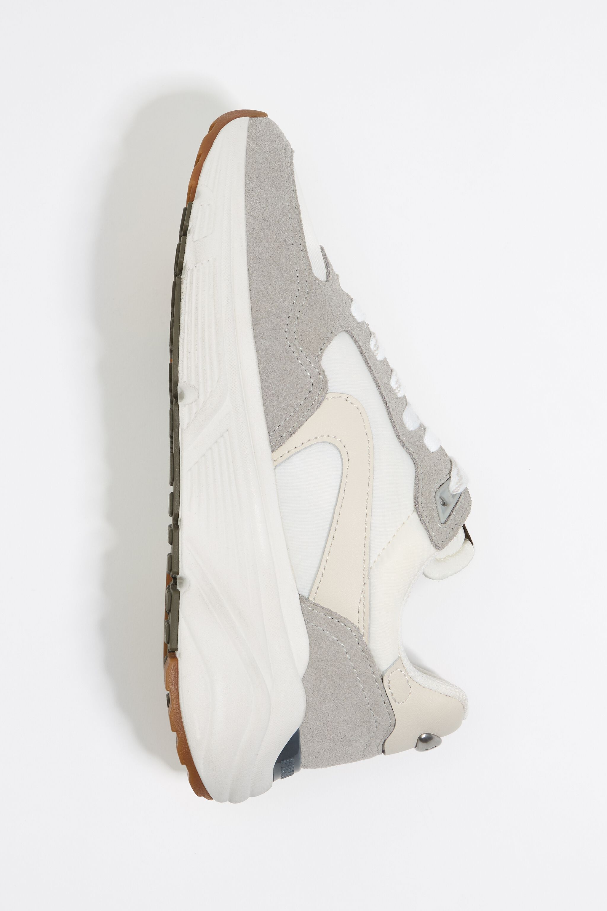 Gray 13 12 jogger sneaker