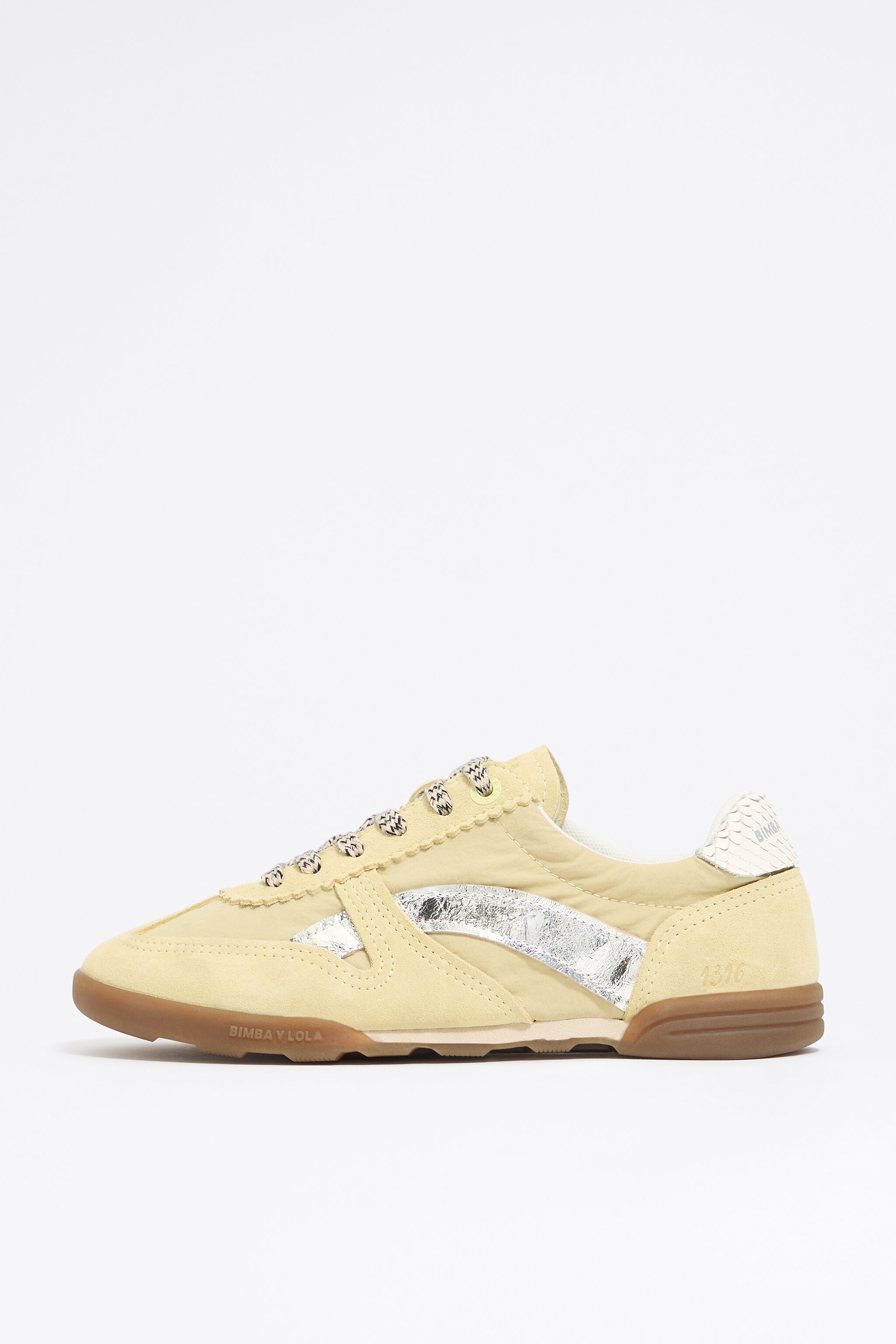 Yellow 13 16 indoor sneaker