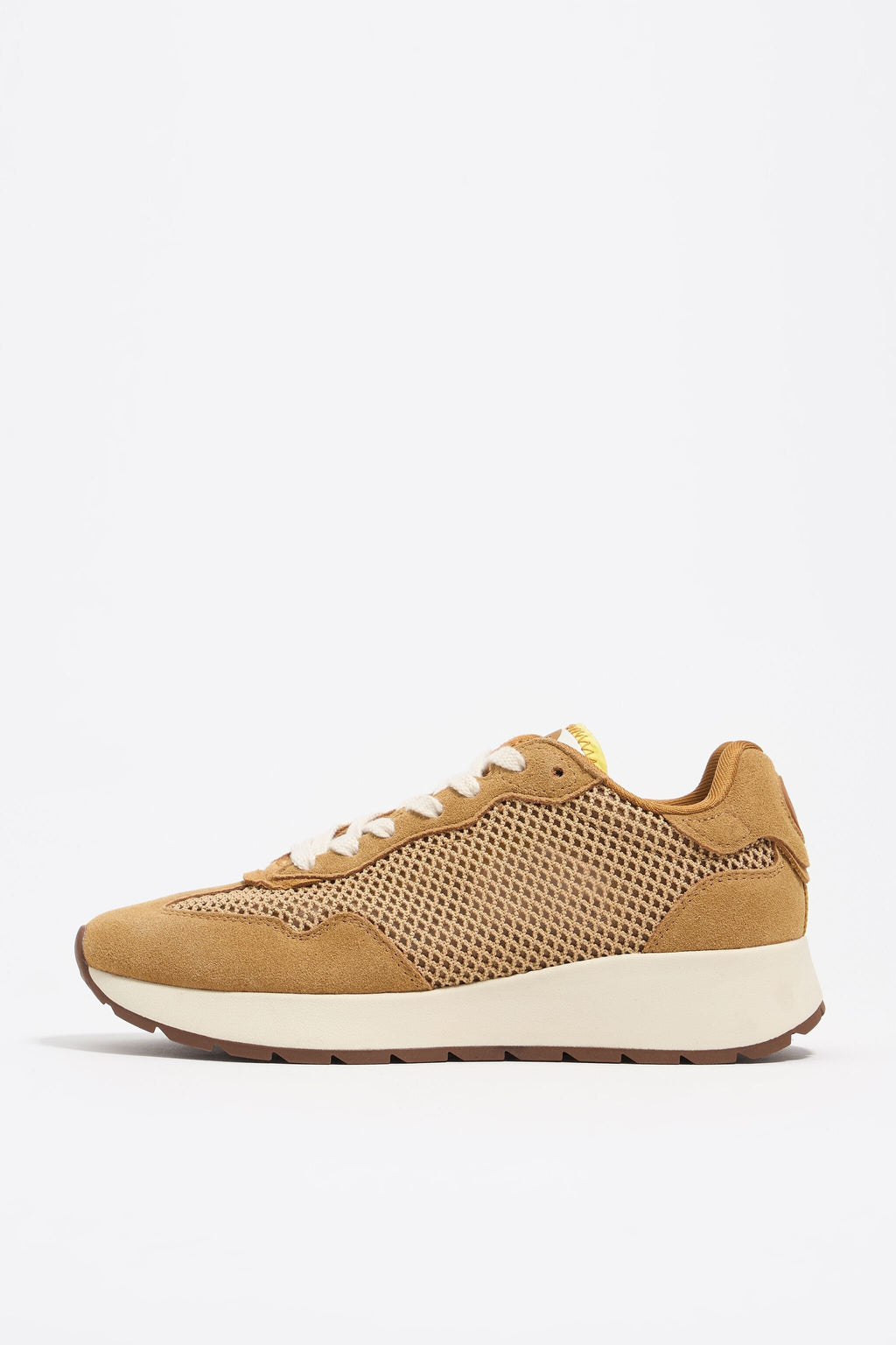 Leather mesh 13 22 lifestyle sneaker