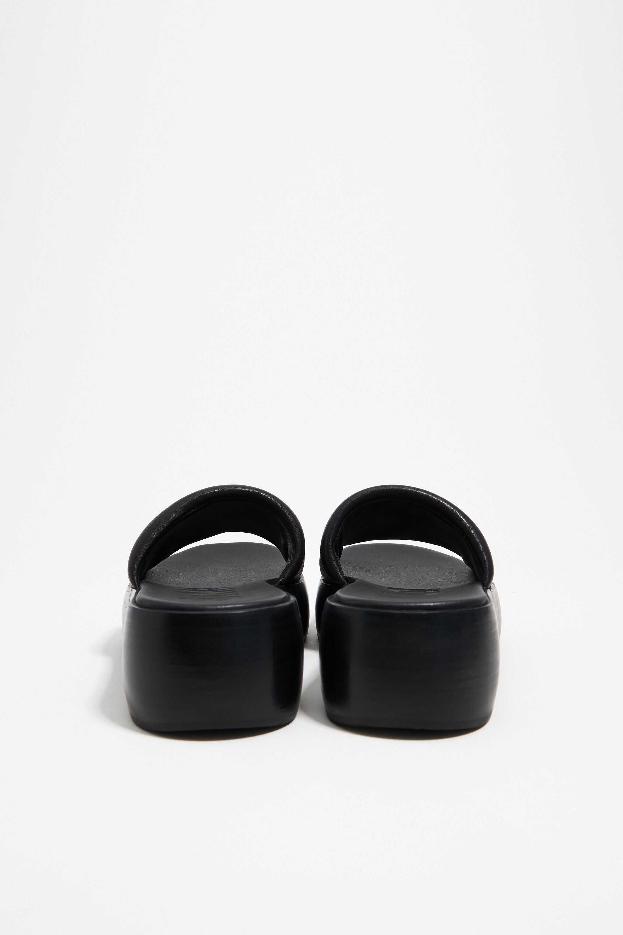 Black leather platform sandal