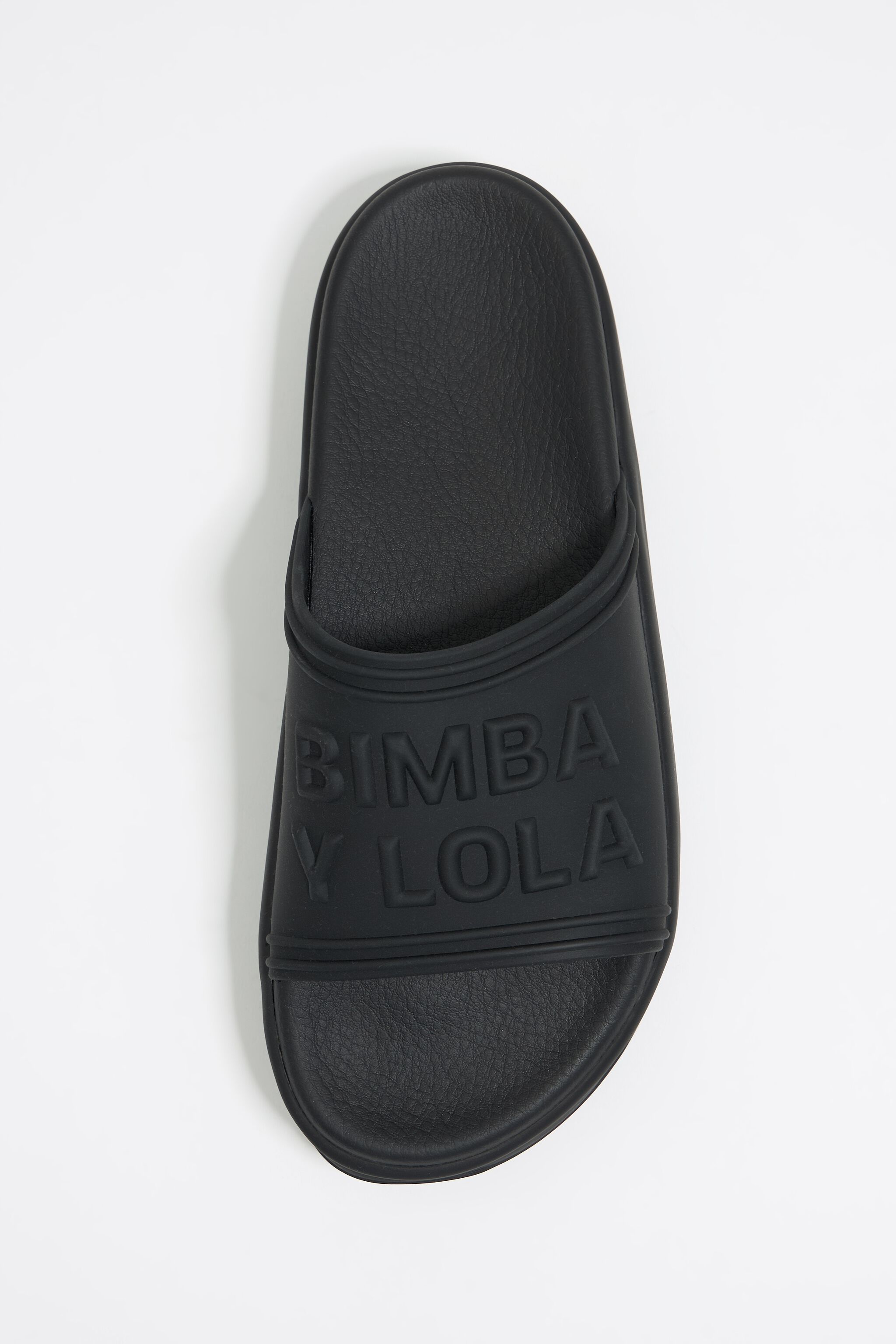 Black platform flip-flop