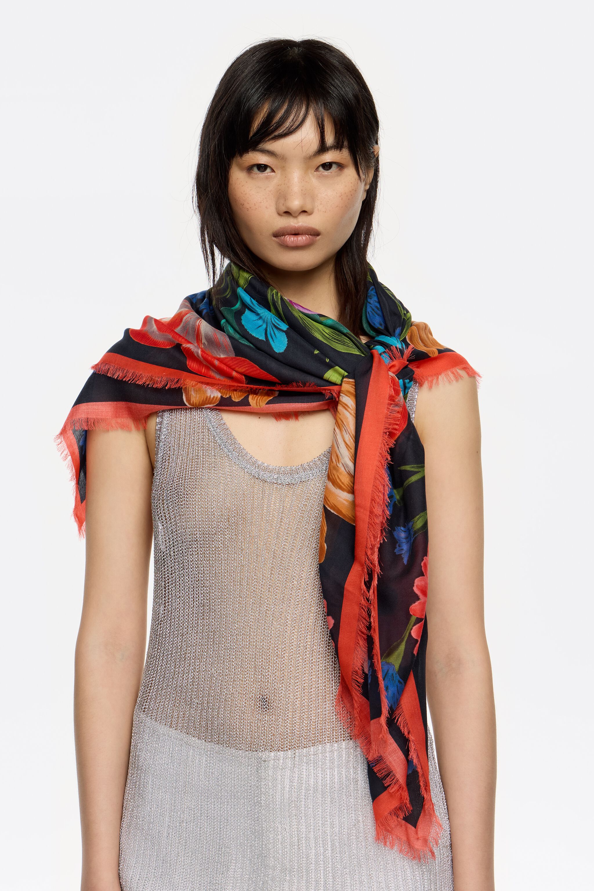 Black botanical flowers shawl