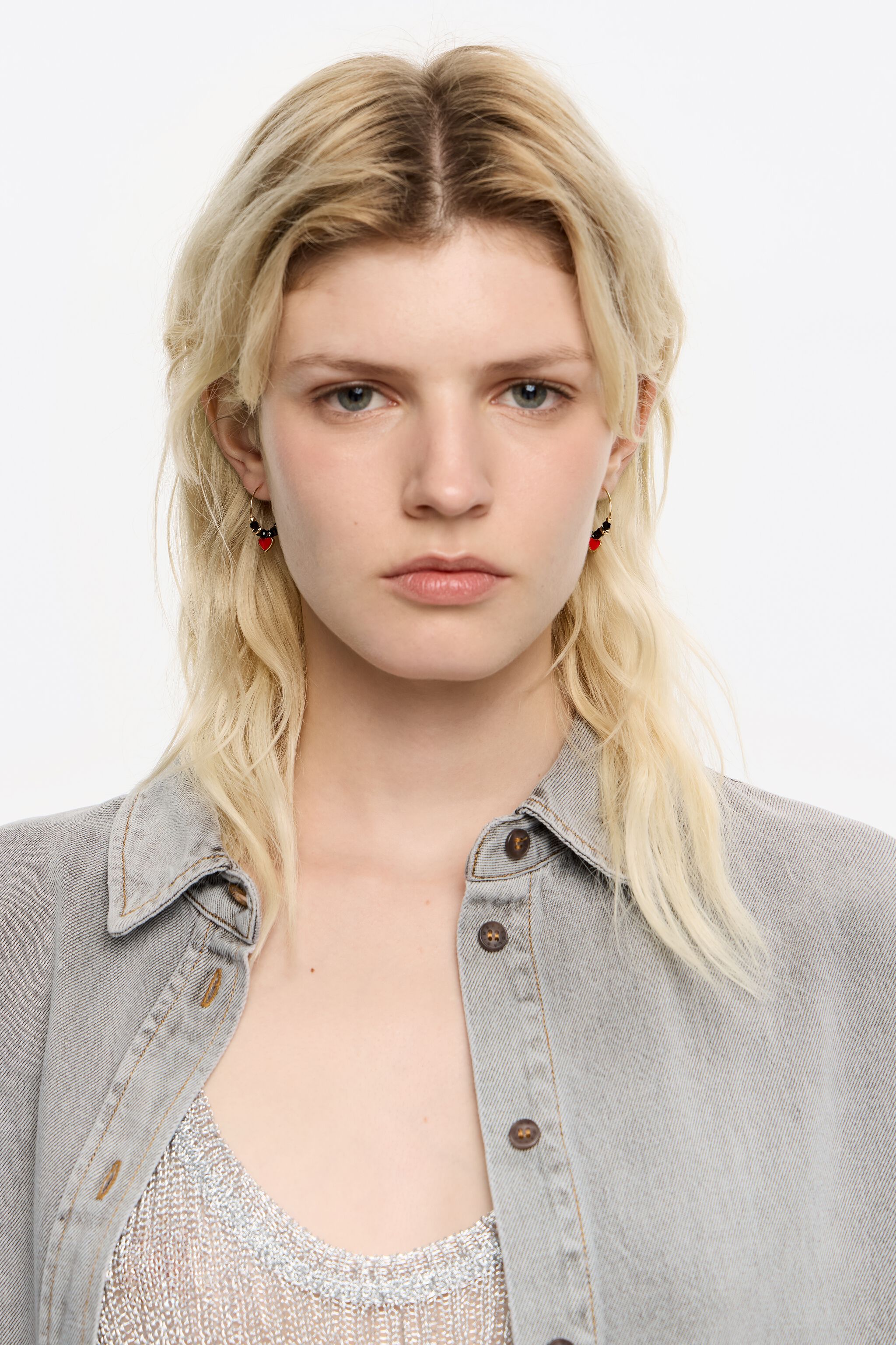 Red heart crystals hoop earrings