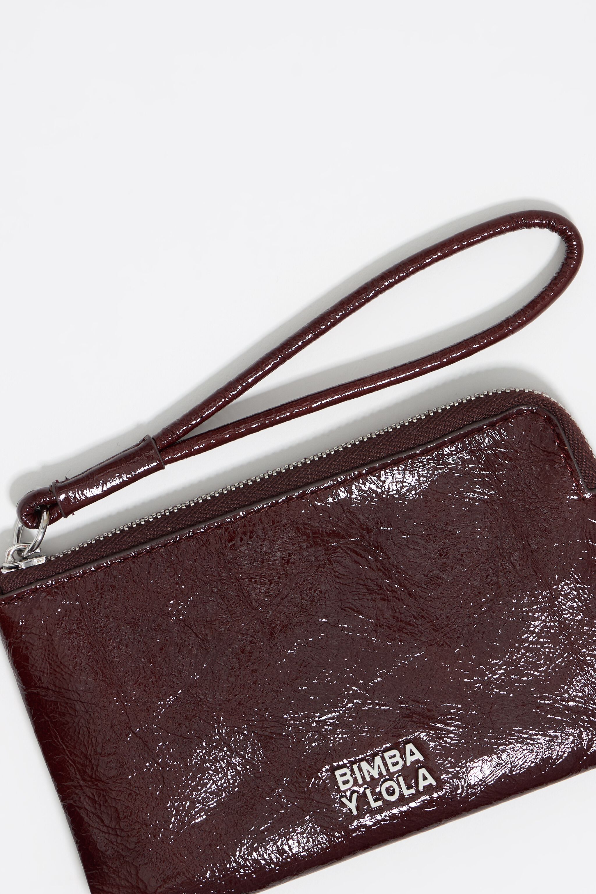 Small chestnut leather coin purse