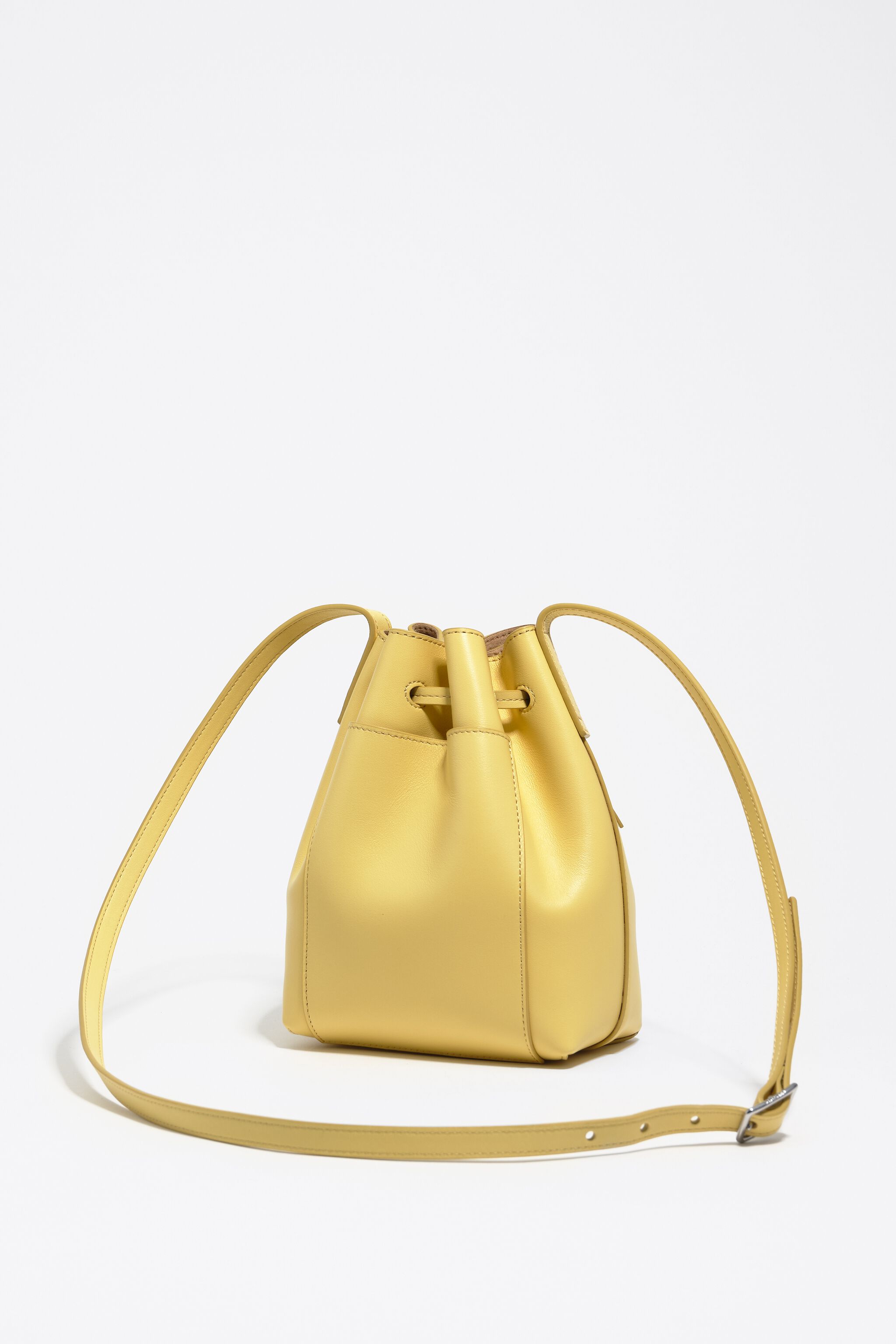 Banana leather bucket bag