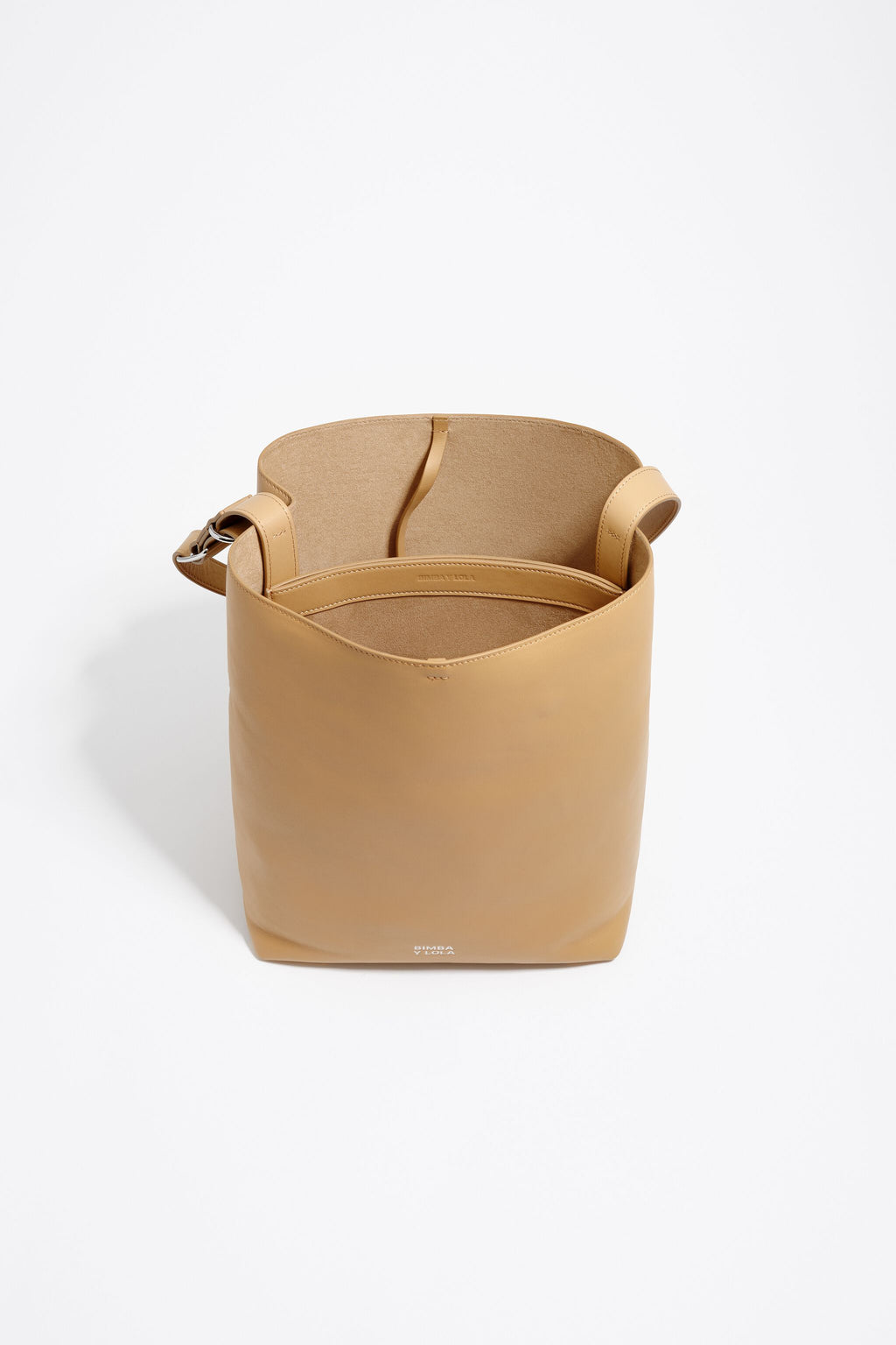 Large desert leather Carlino bag