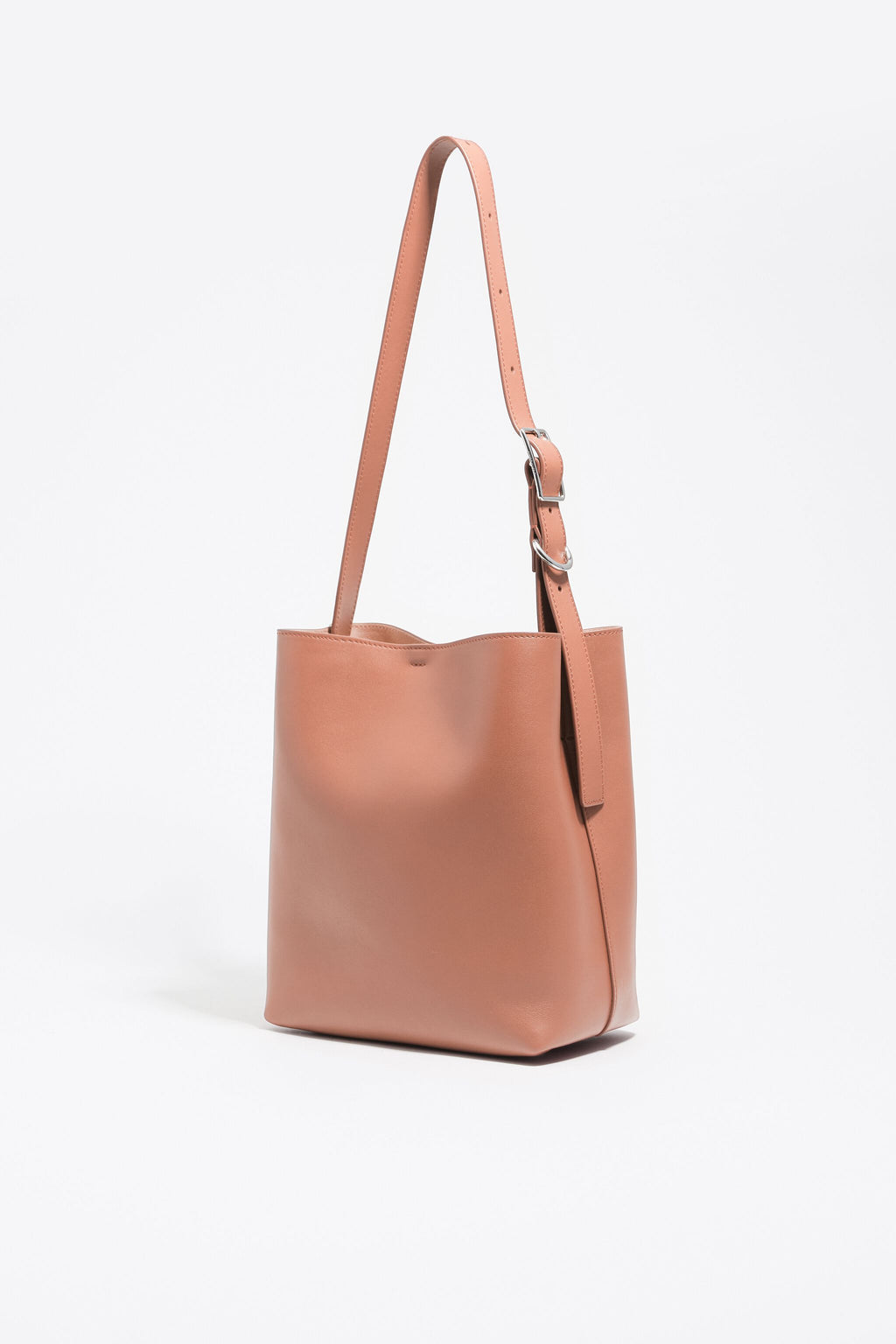 Medium pink leather Carlino bag