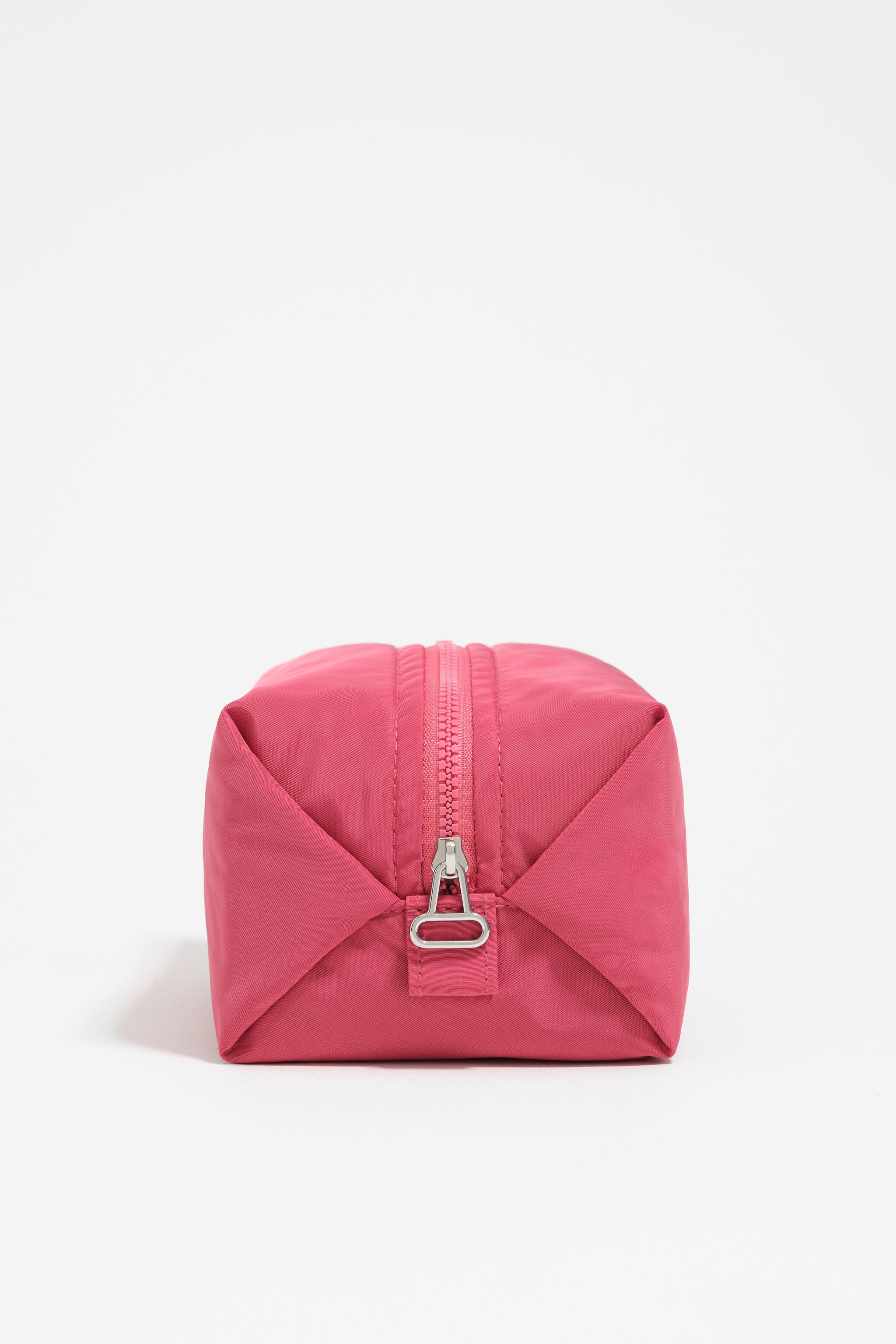 Large dark pink nylon make-up case