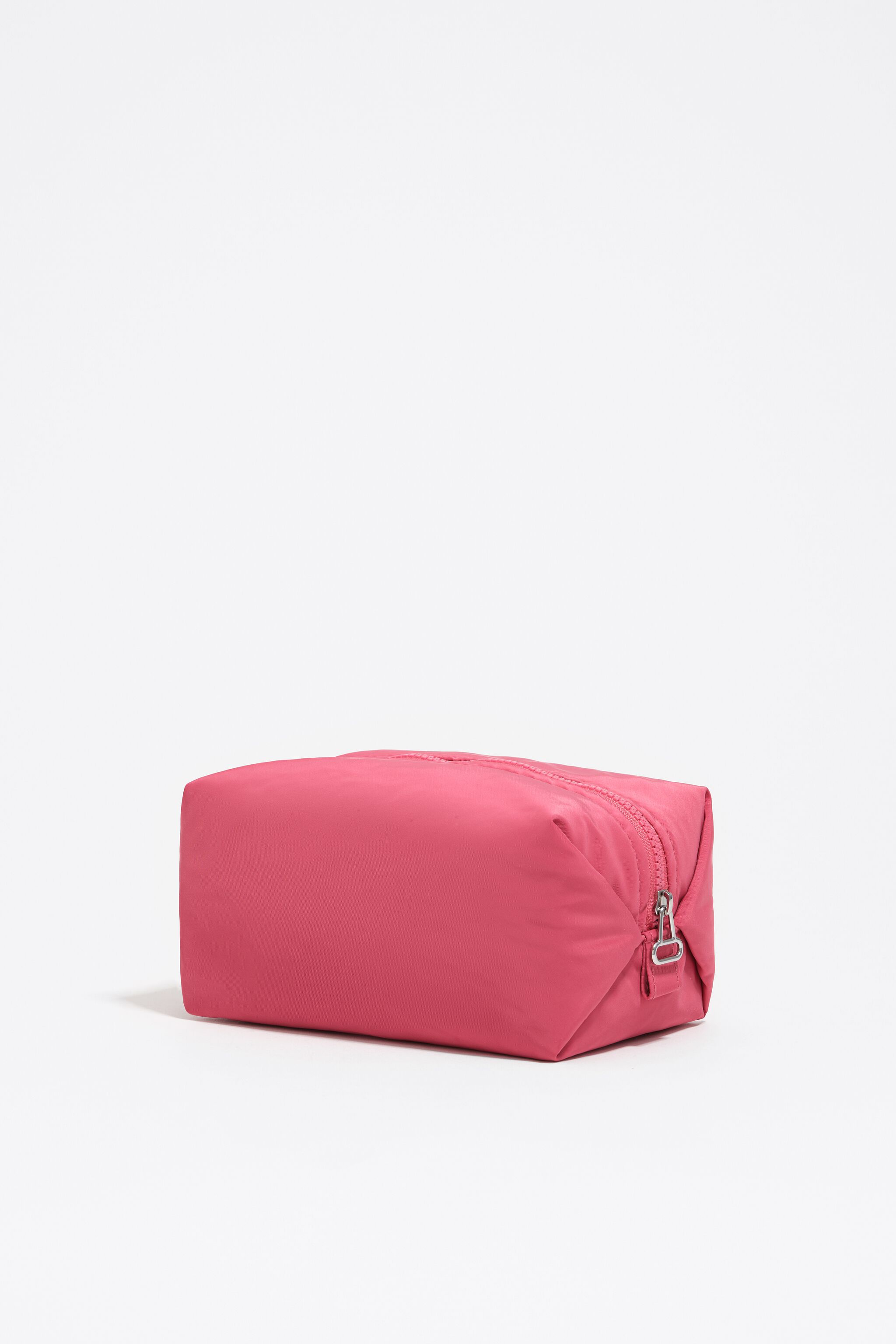 Large dark pink nylon make-up case