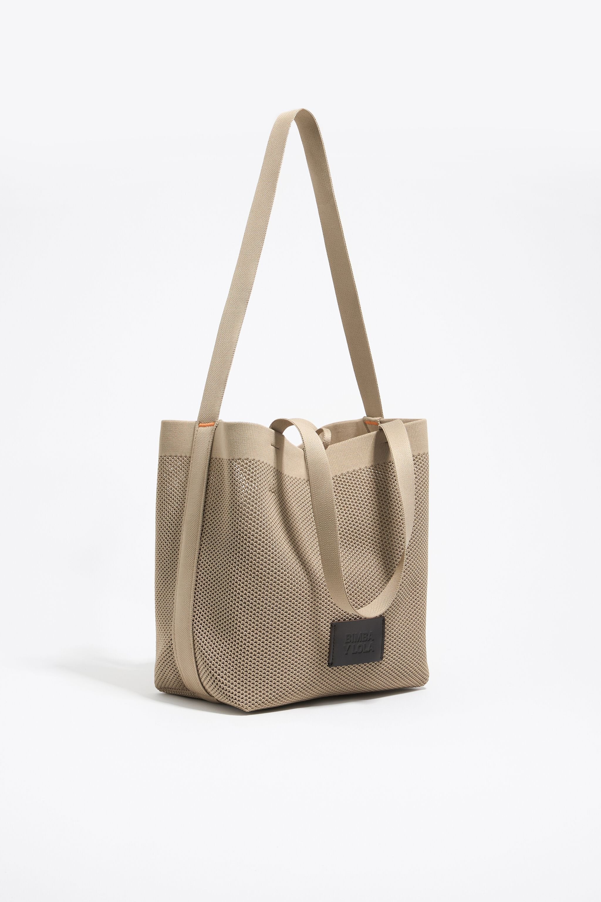 Medium beige Flyknit shopper bag