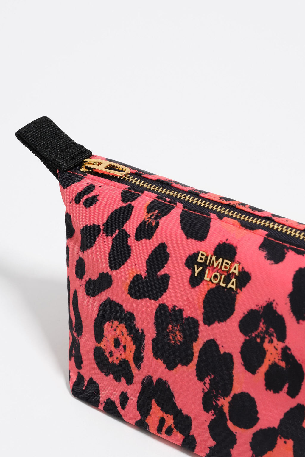 Electric pink Leopard print nylon make-up case