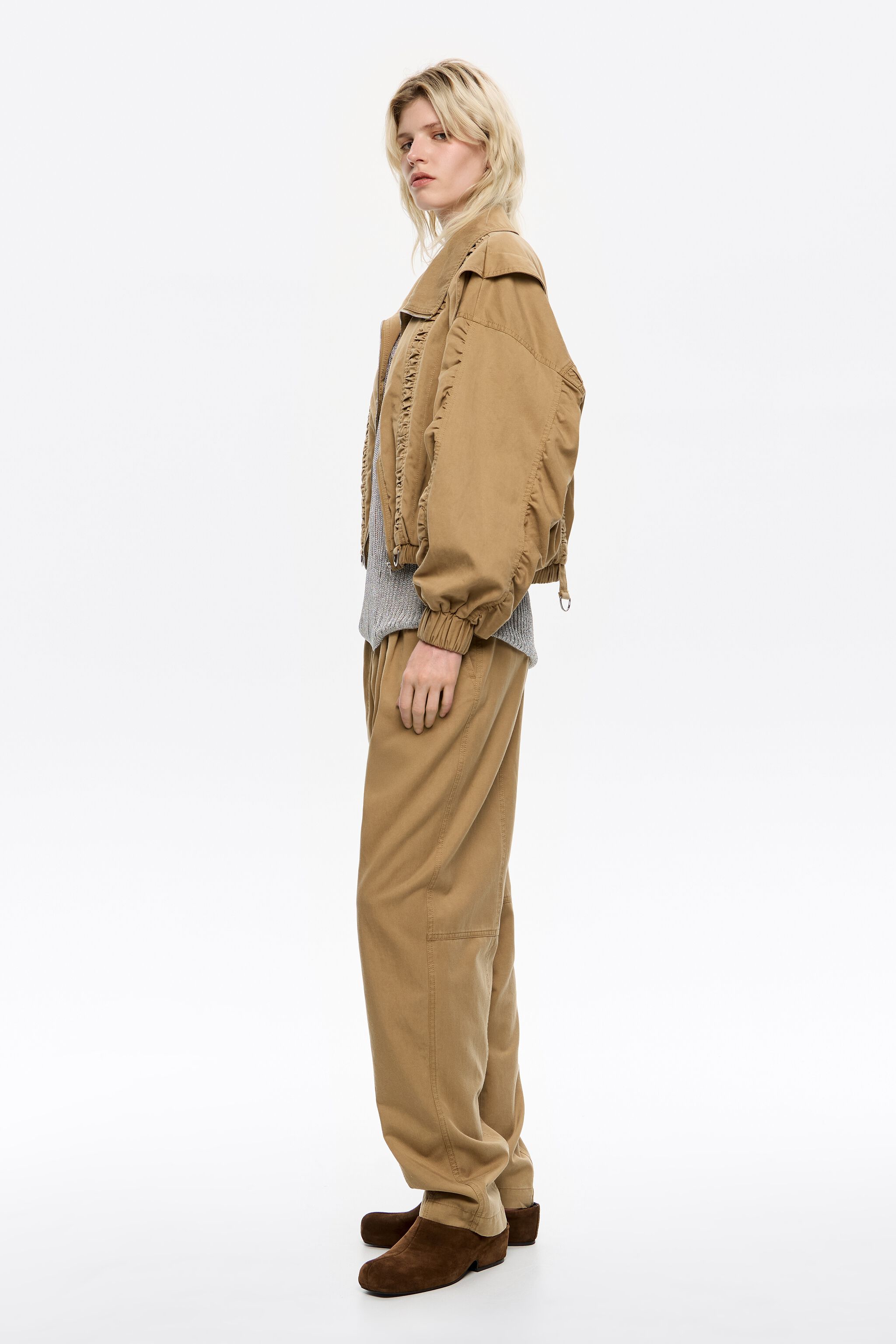 Oversize washed camel gathered jacket