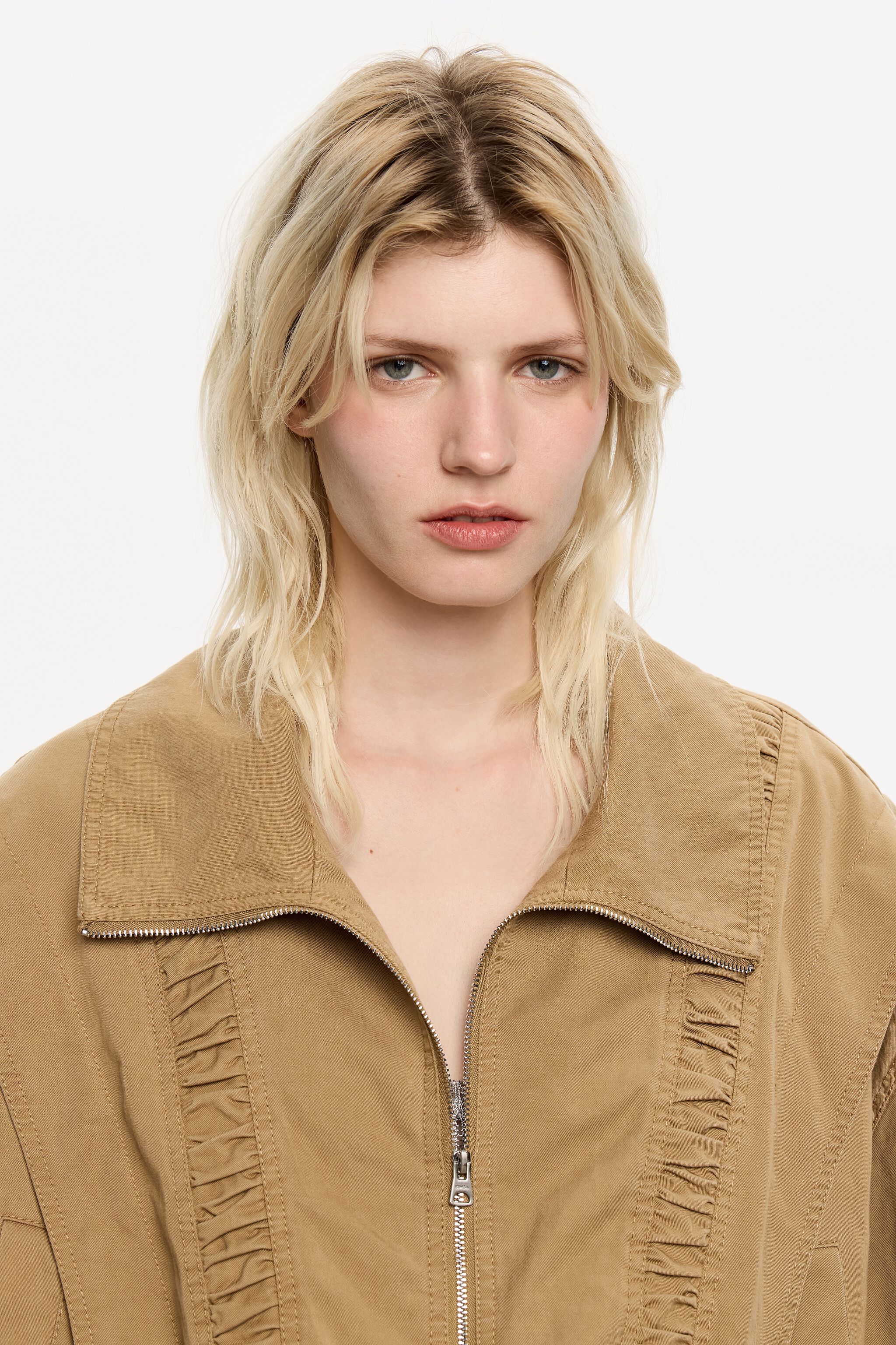 Oversize washed camel gathered jacket