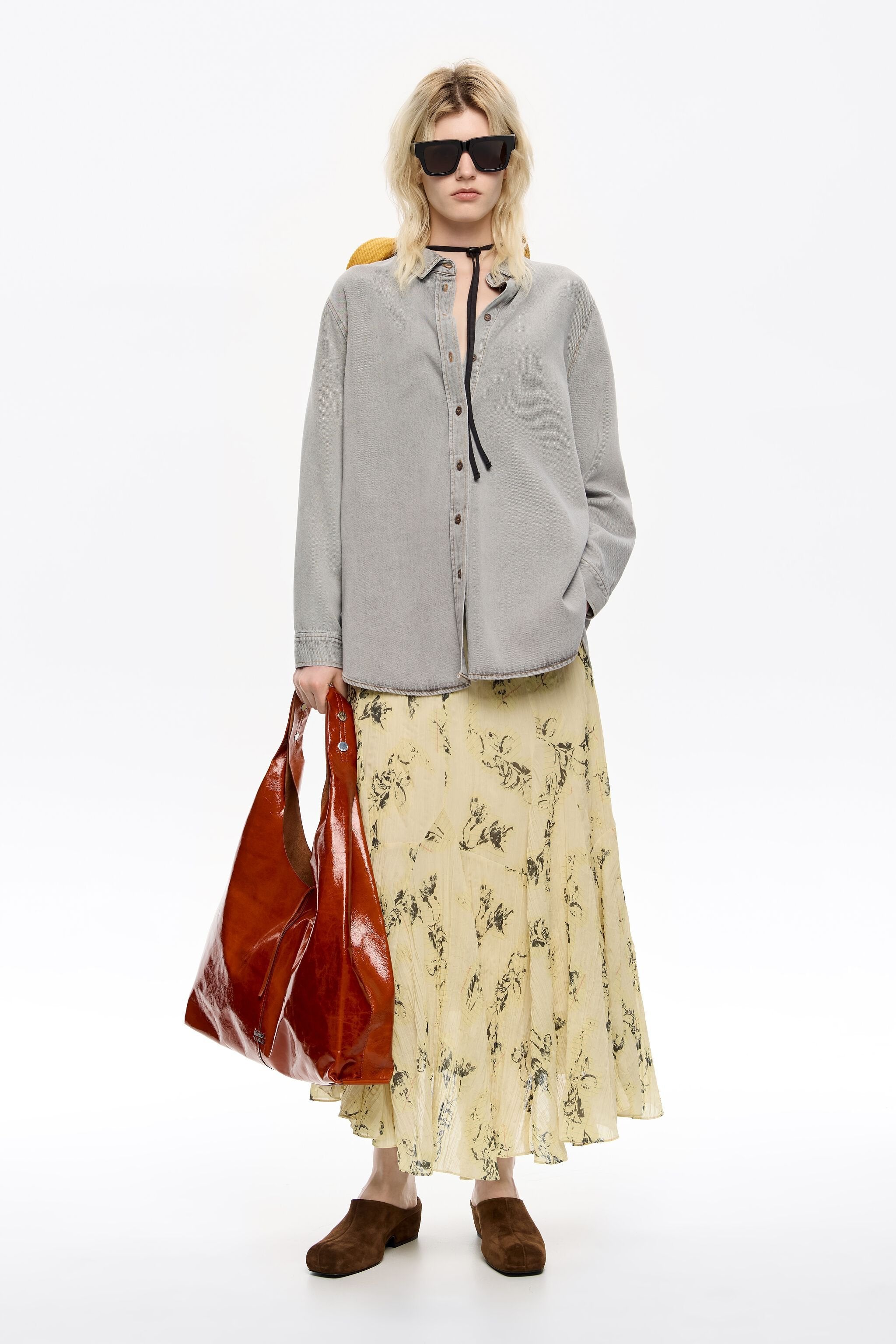 Light yellow Notebook pleated asymmetric skirt