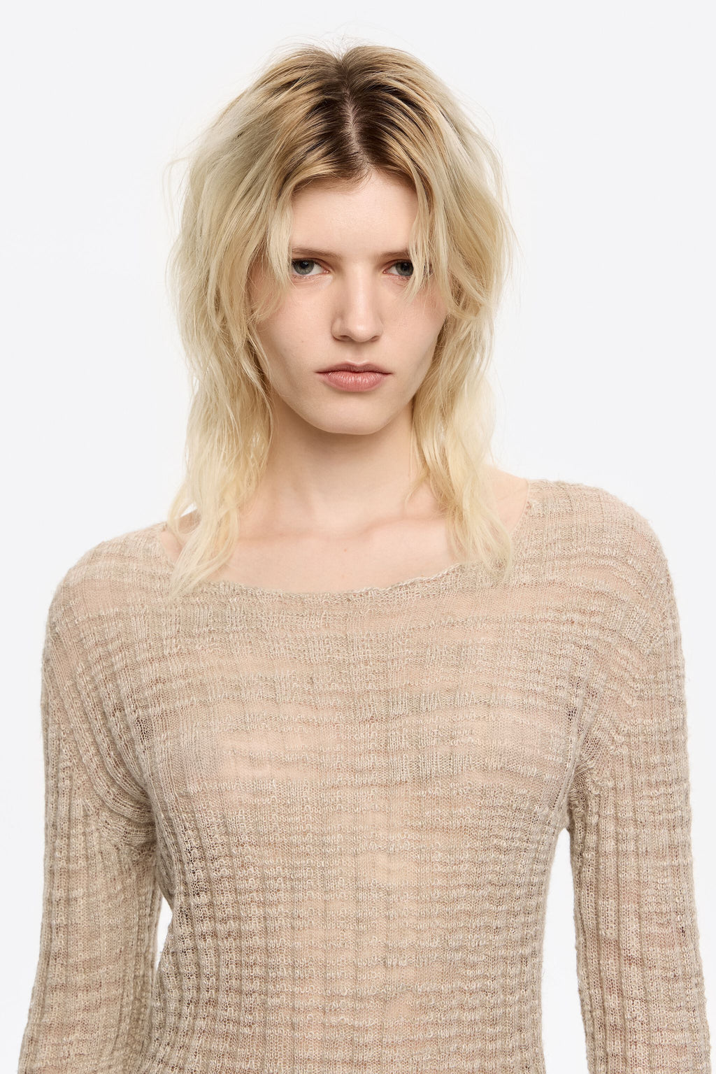 Sand fitted knit jumper