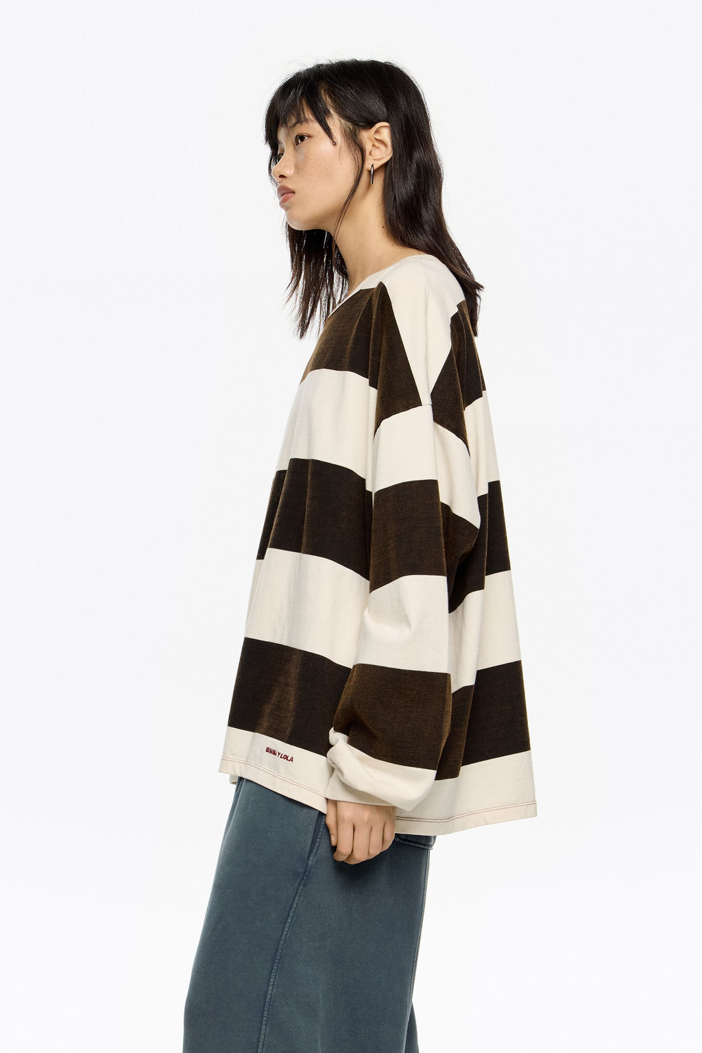 Oversize brown striped T-shirt