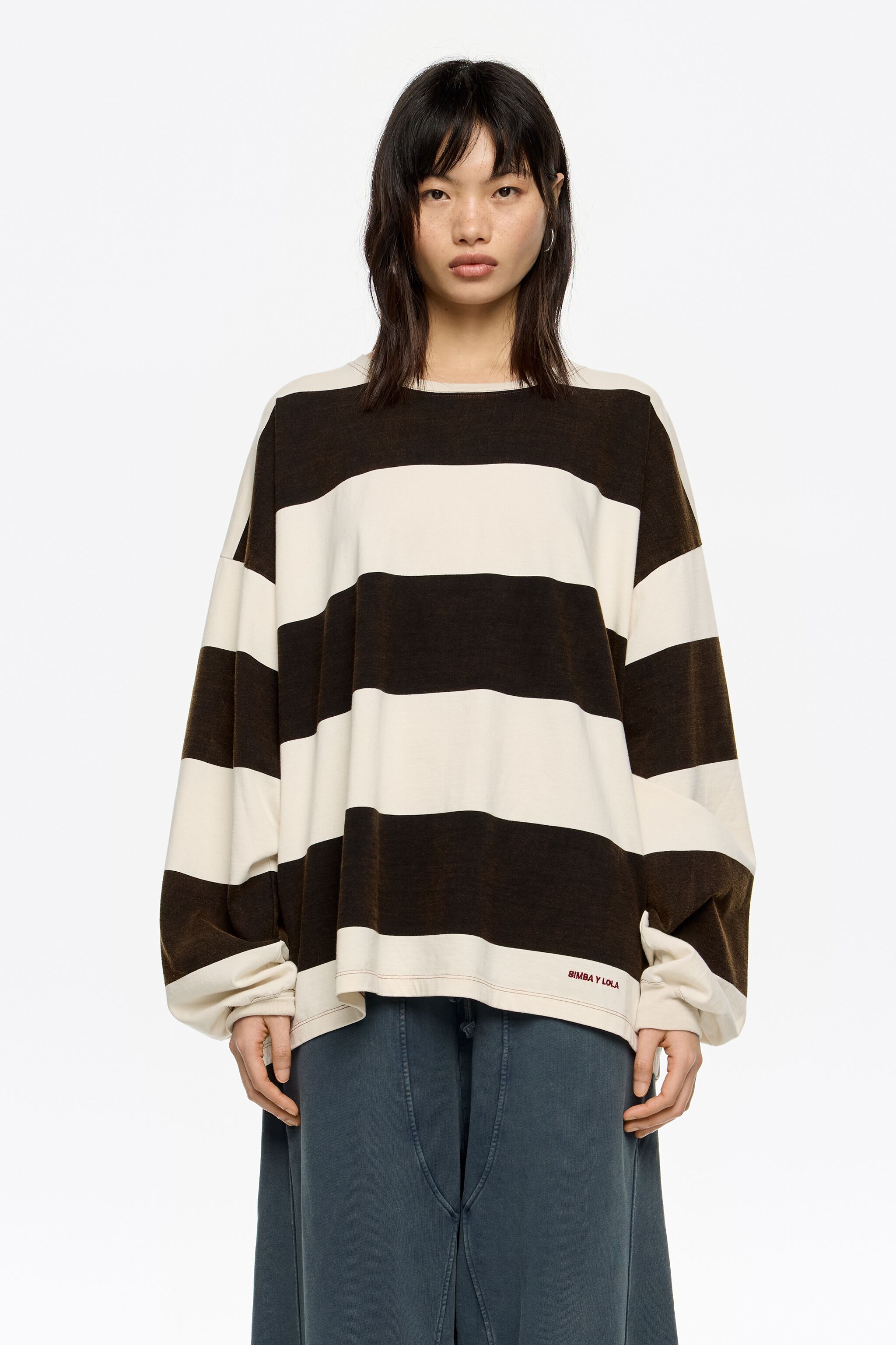 Oversize brown striped T-shirt