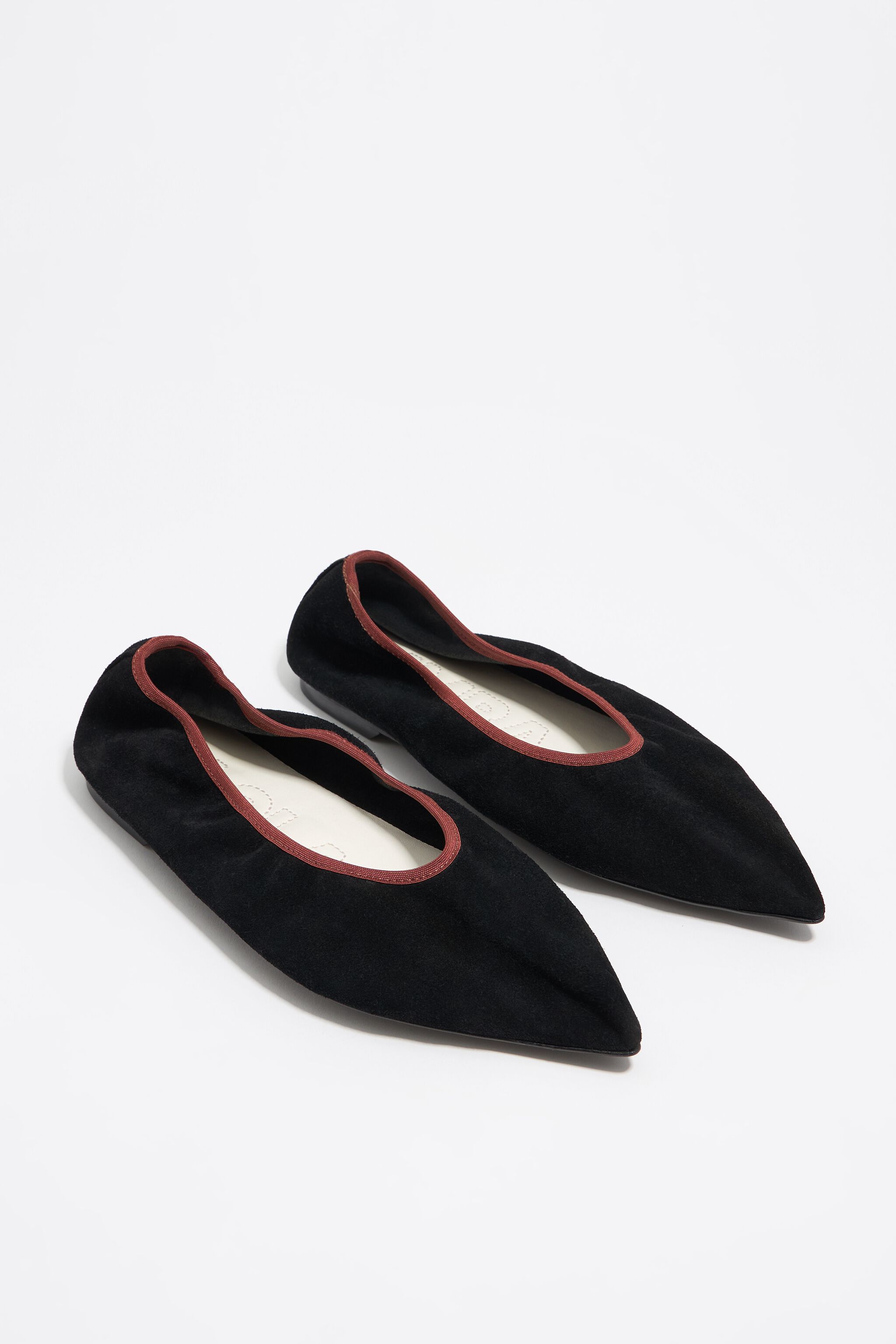 Black suede pointed toe ballerina