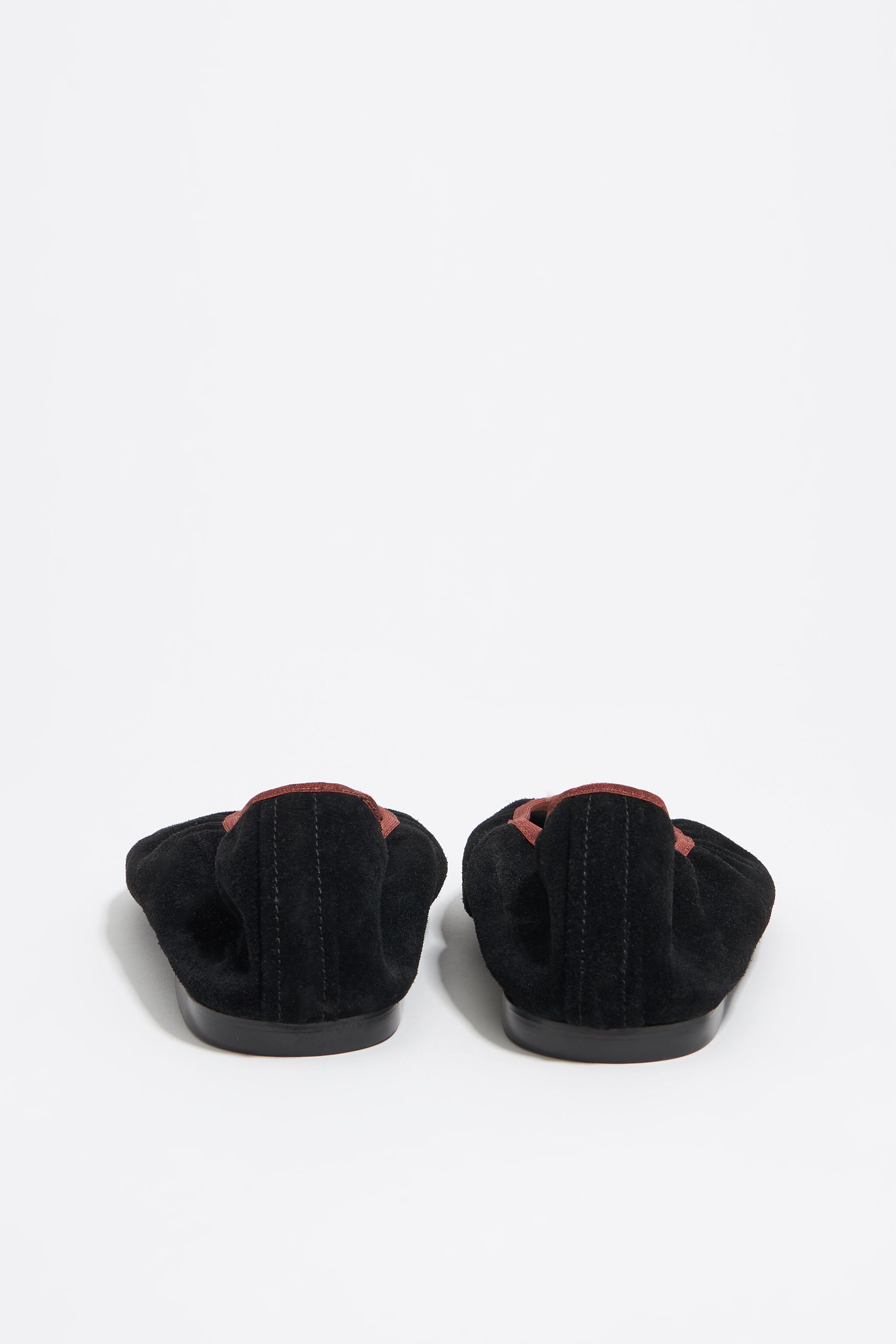 Black suede pointed toe ballerina