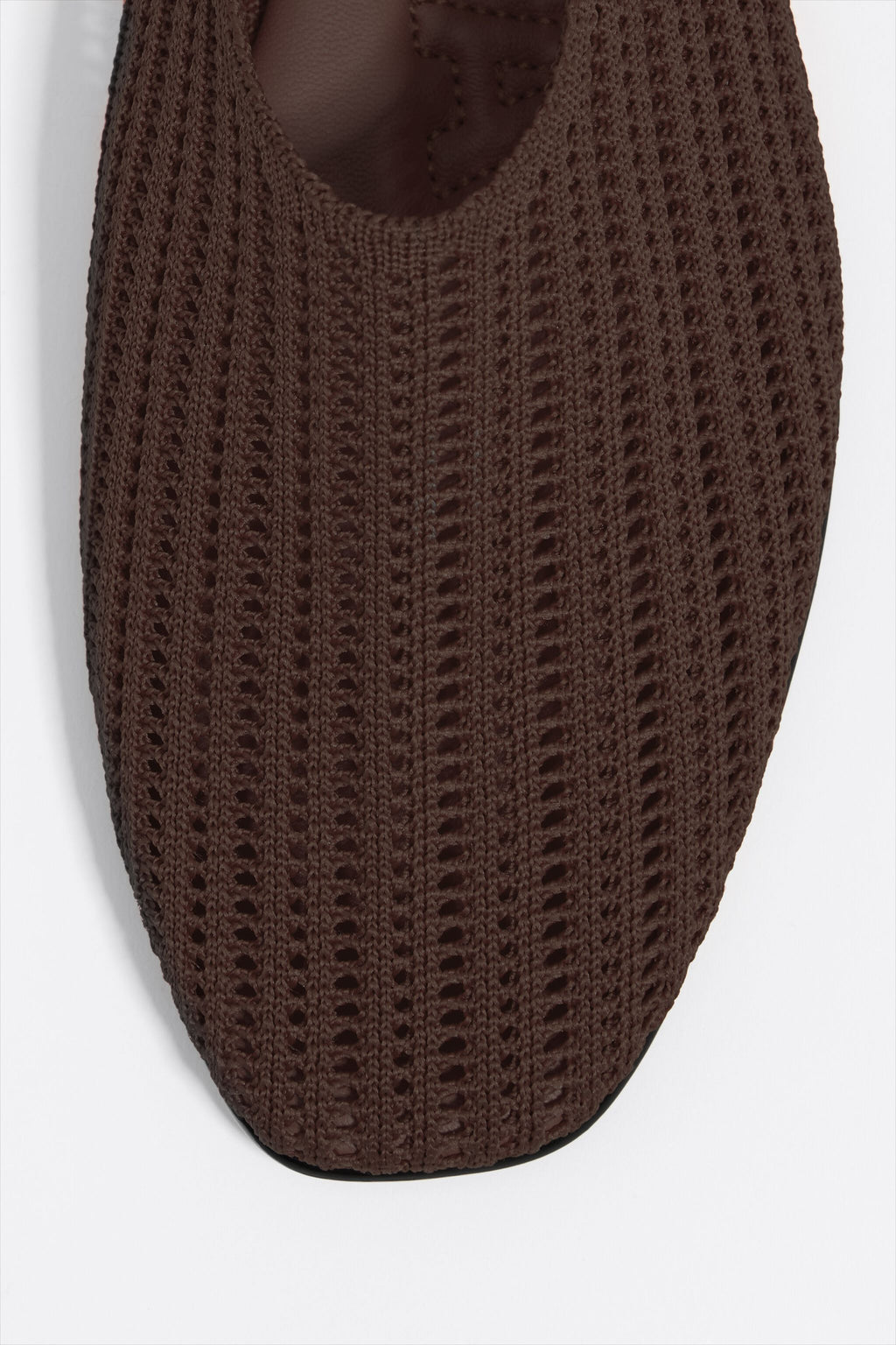 Chocolate flyknit ballerina