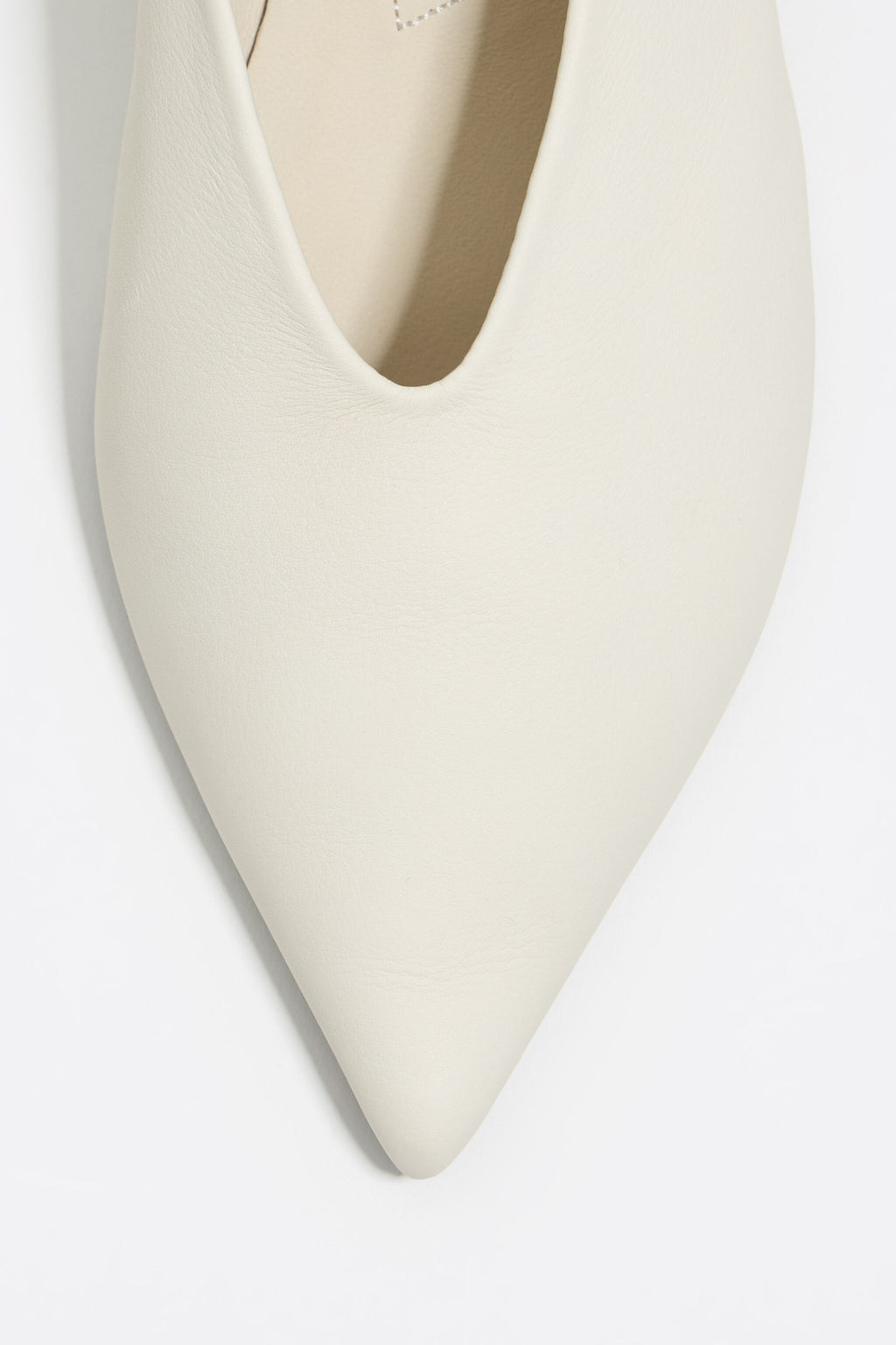 White leather medium heel court shoe