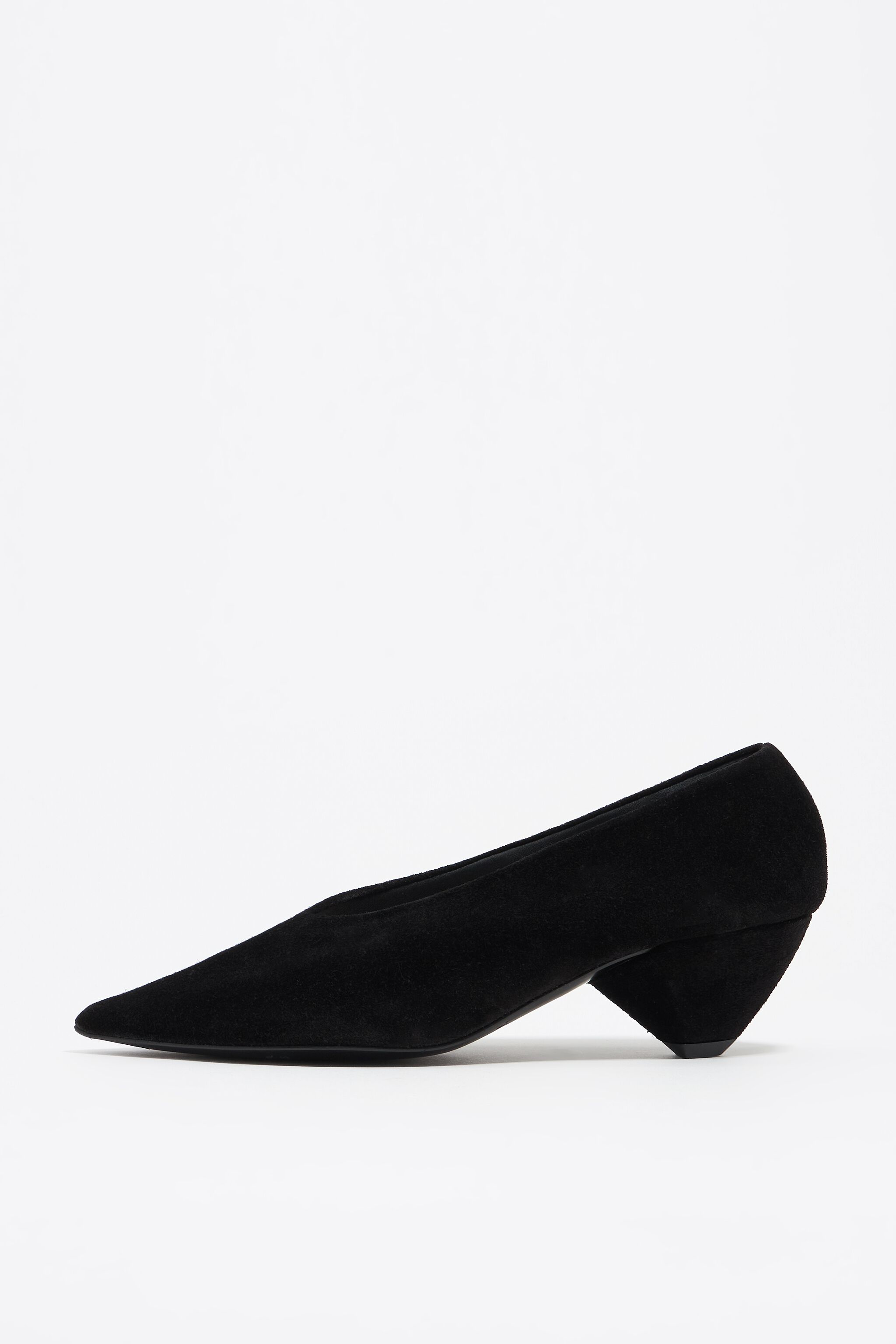 Black suede medium heel court shoe