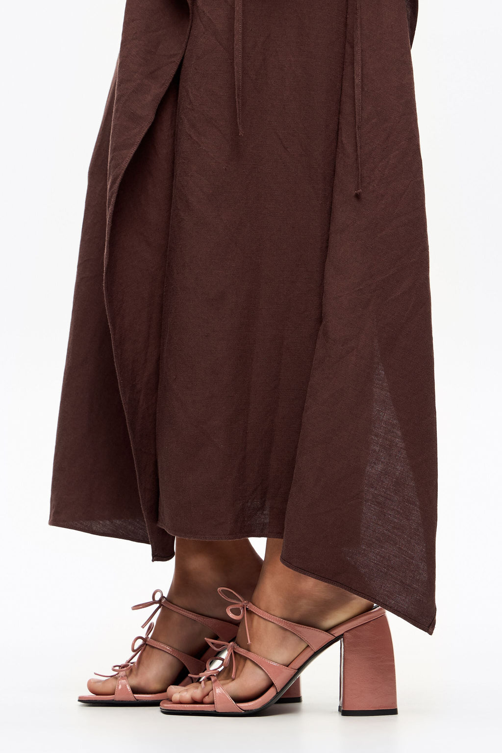 Pink leather heel sandal