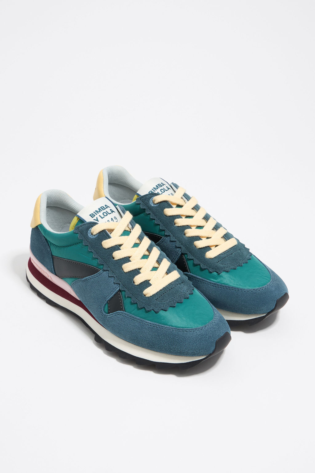 Turquoise 13 19 technical sneaker