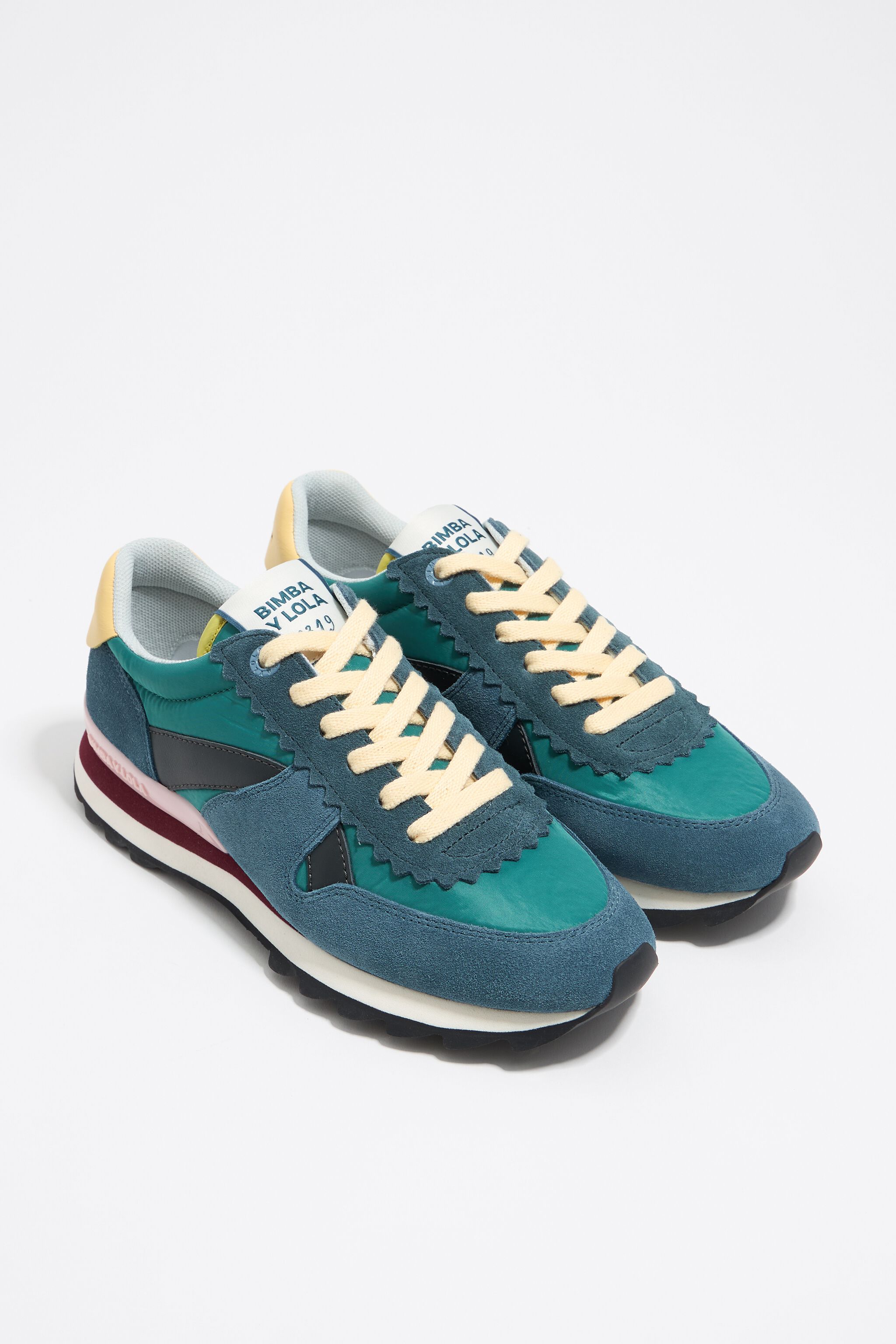 Turquoise 13 19 technical sneaker