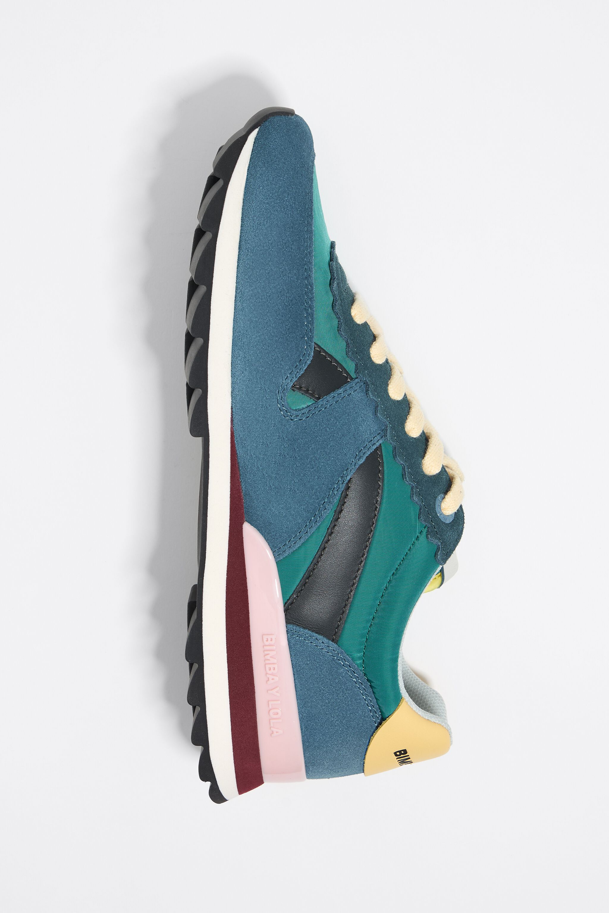 Turquoise 13 19 technical sneaker